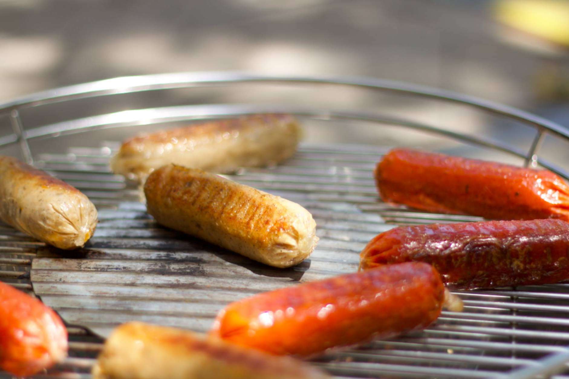 Chorizo y salchicha especiada (estilo butifarra) 100% vegetal de GrinGrin Foods