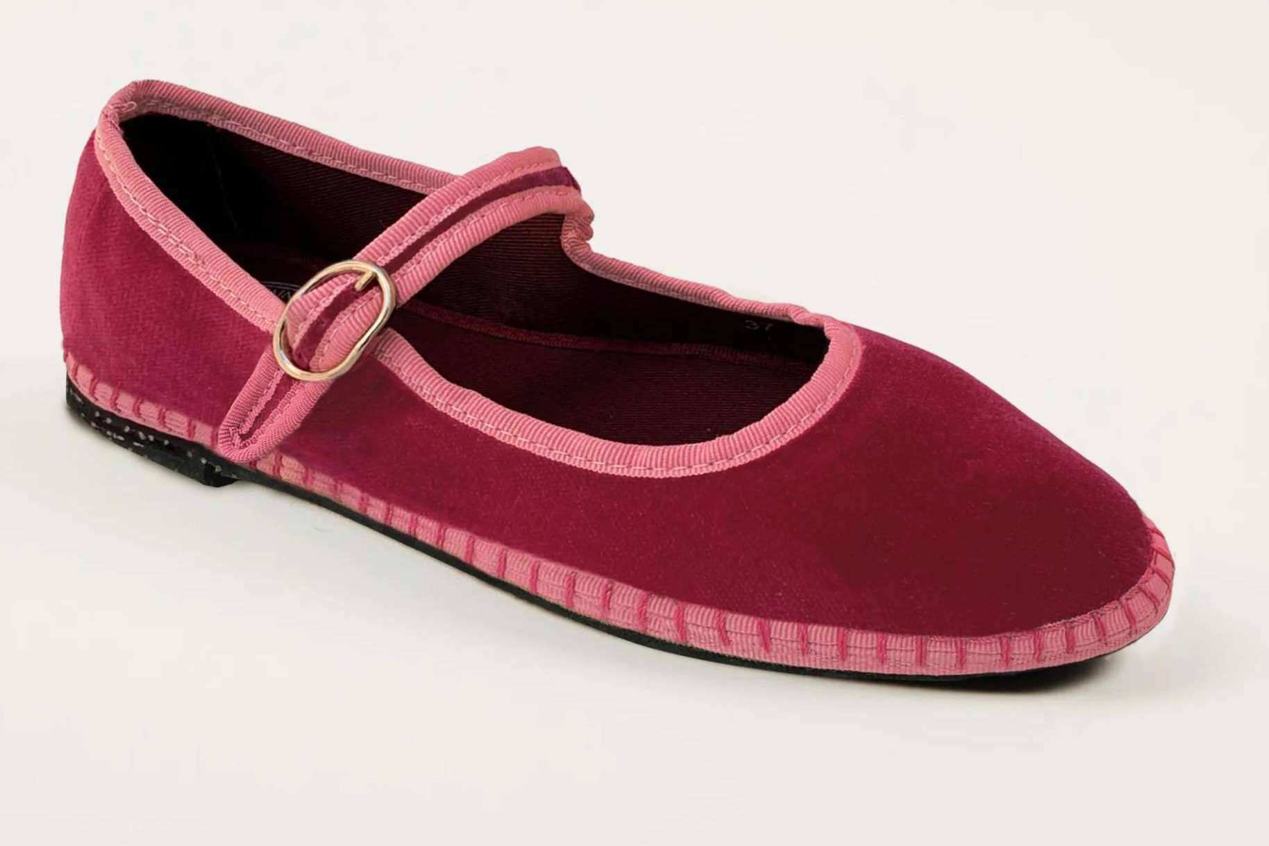 Flabelus, los flats que muchas royals quieren, y que llevaron tanto Beatrice Borromeo como Tatiana Santo Domingo al Gran Prix de Mónaco