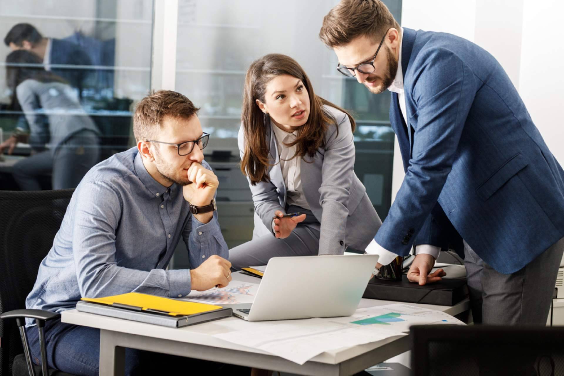 Alcanzar el éxito empresarial a través de la innovación y el intrapreneurship con Business InterChallenge