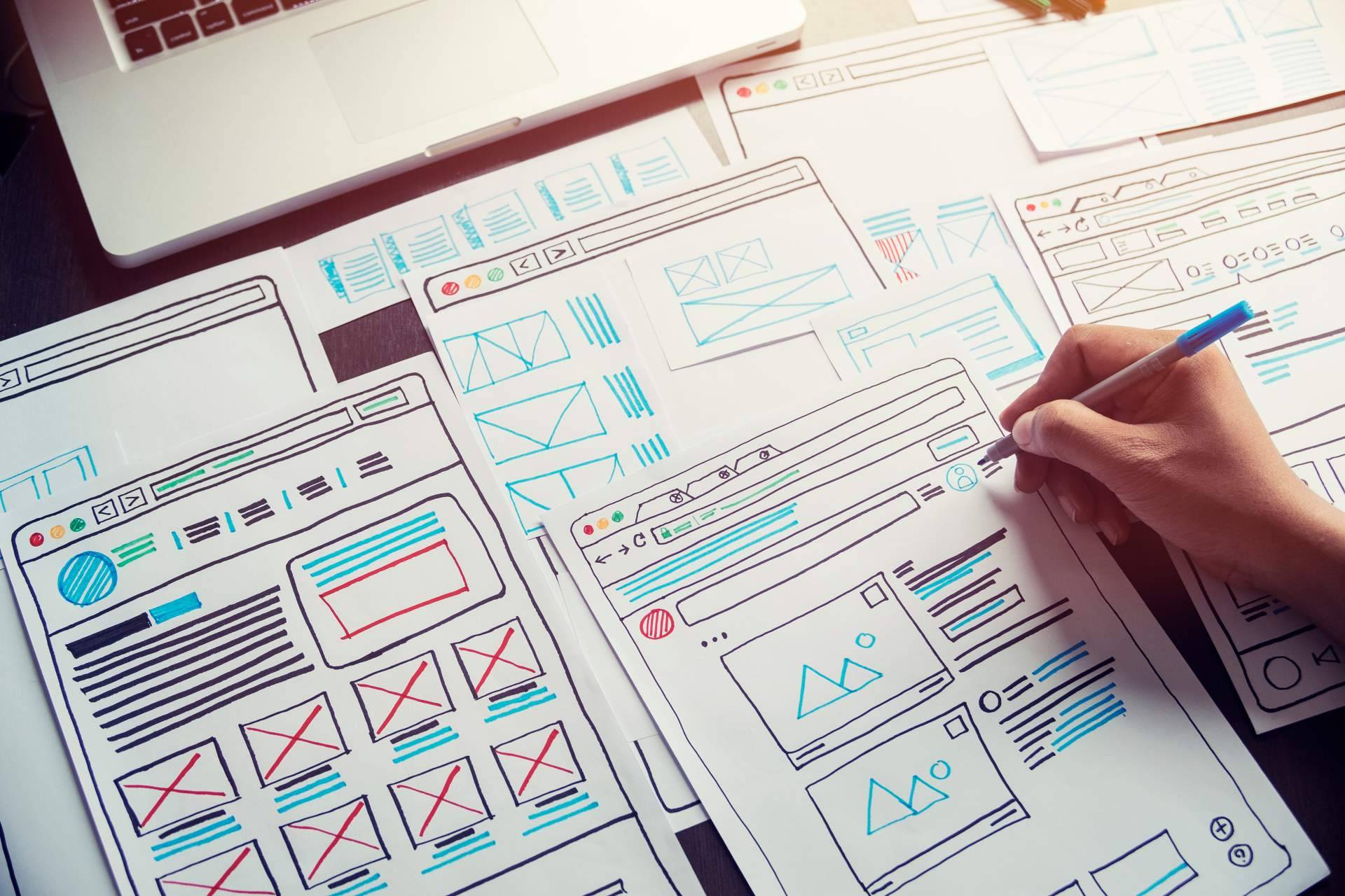 LyovoGraphics y su equipo de expertos diseñadores de UI y UX