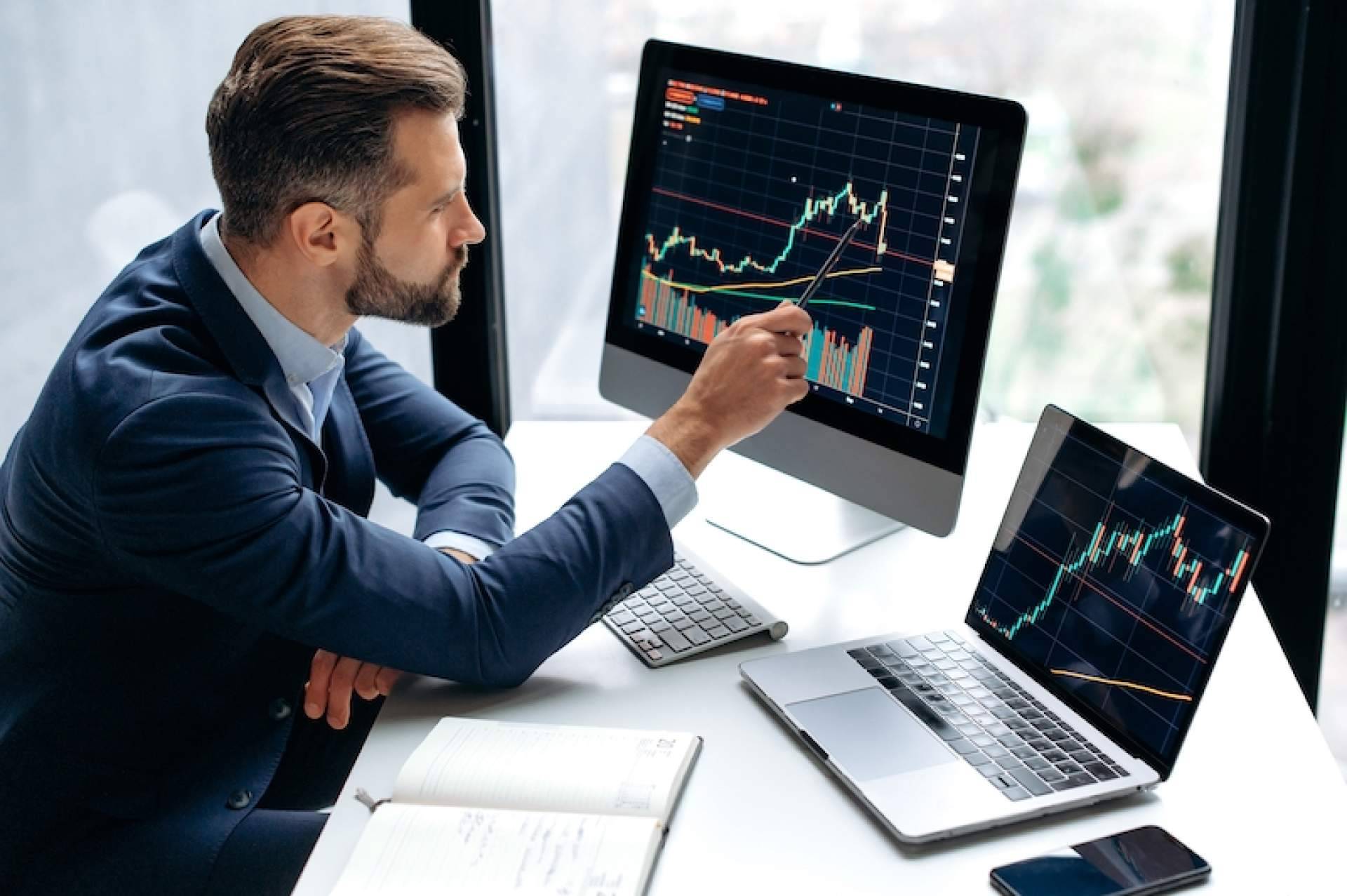 ¿En qué consiste el forex trading?