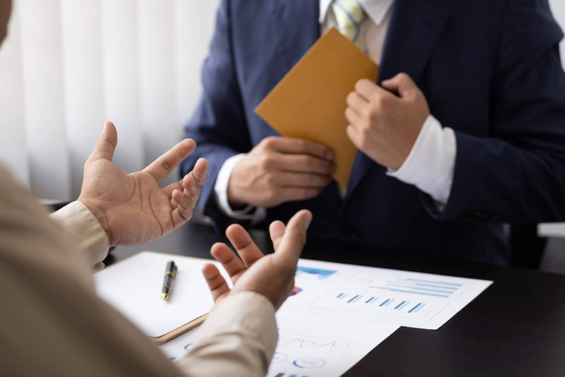 Cambiar un seguro de decesos de una compañía a otra, ¿es posible? Por Seguros Academy