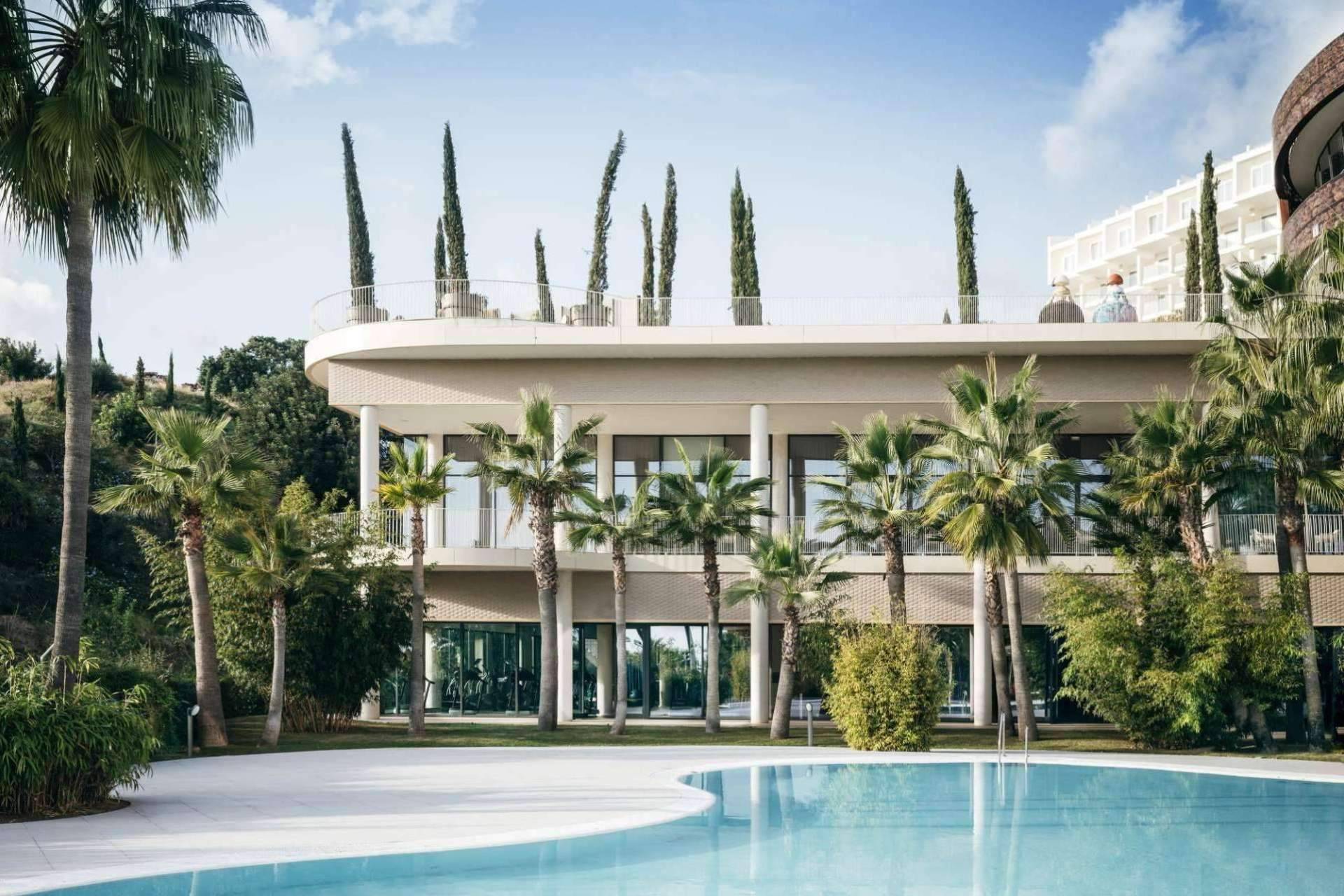 ¿Dónde encontrar un fotógrafo profesional Madrid experto en hoteles y resorts? José Salto