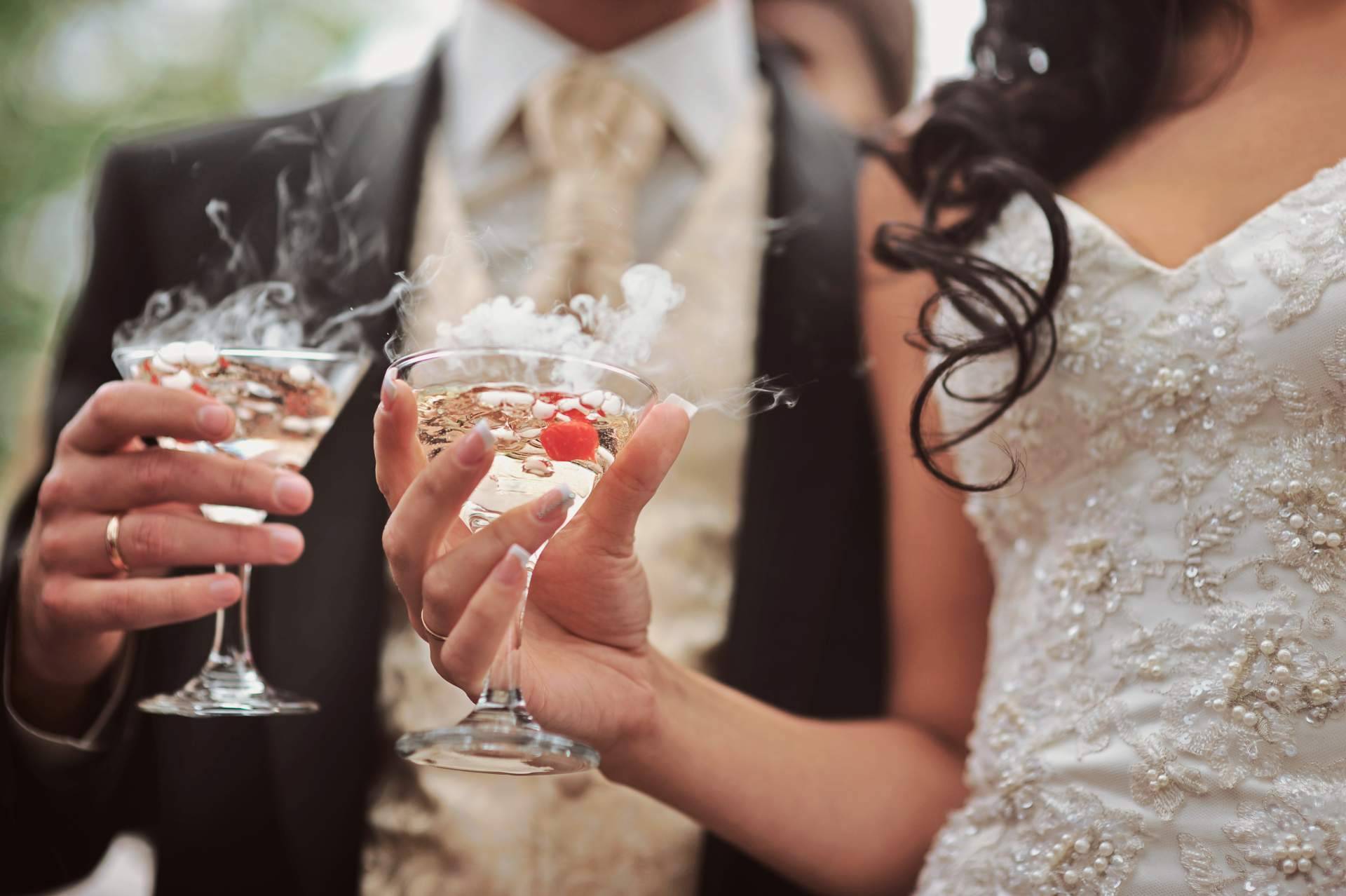 Según la ESCOM, el cóctel de bodas personalizado es un producto de gran éxito
