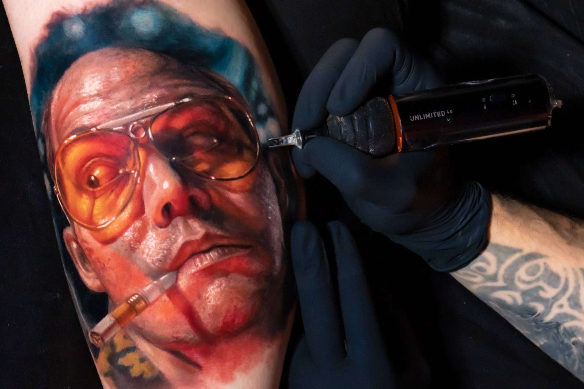 Habbility y sus cursos de tatuajes para mejorar el arte del retrato realista
