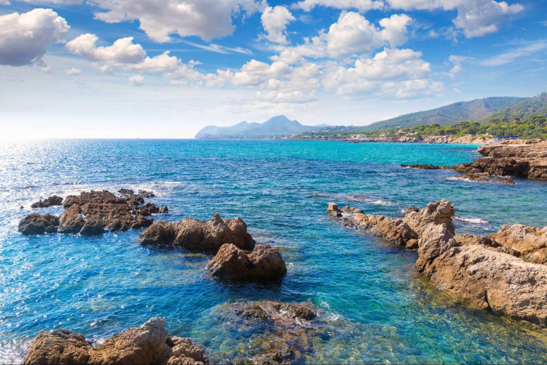 Descubrir Cala Ratjada; una experiencia vacacional única, por Apartamentos Ponent