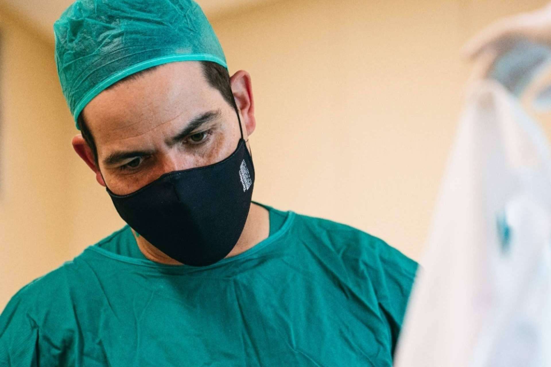 Todo sobre el cáncer de riñón. Causas, diagnóstico y tratamiento, por el Dr. Nelson Díez
