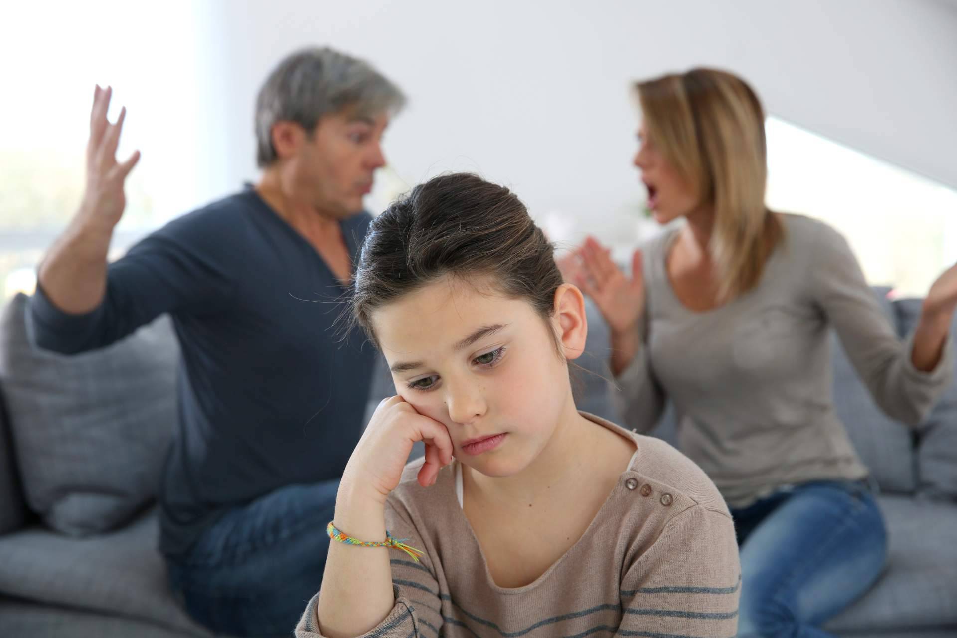 Cómo enfrentarse a una separación cuando hay hijos en la pareja, según Serena Psicologia