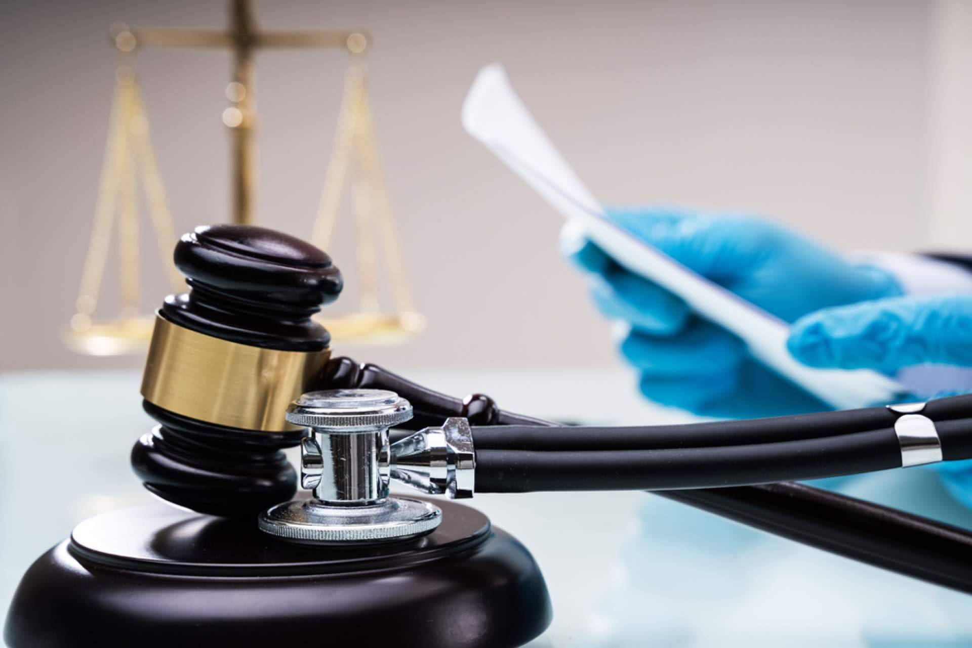 Rafael Martín Bueno, abogado experto en negligencias médicas