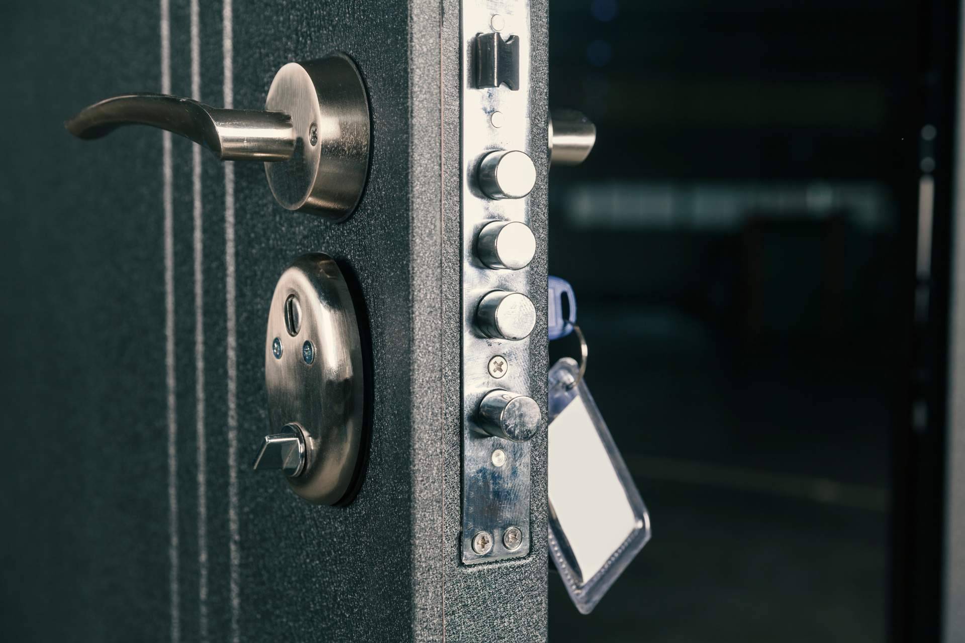 En los hogares españoles, la preocupación por la seguridad impulsa la demanda de tecnologías anti-robo