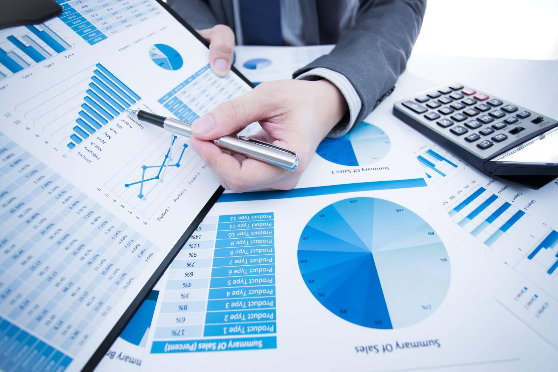 Ayudar a empresas y autónomos a entender sus finanzas, con Elite Wave Assessors, expertos en contabilidad financiera