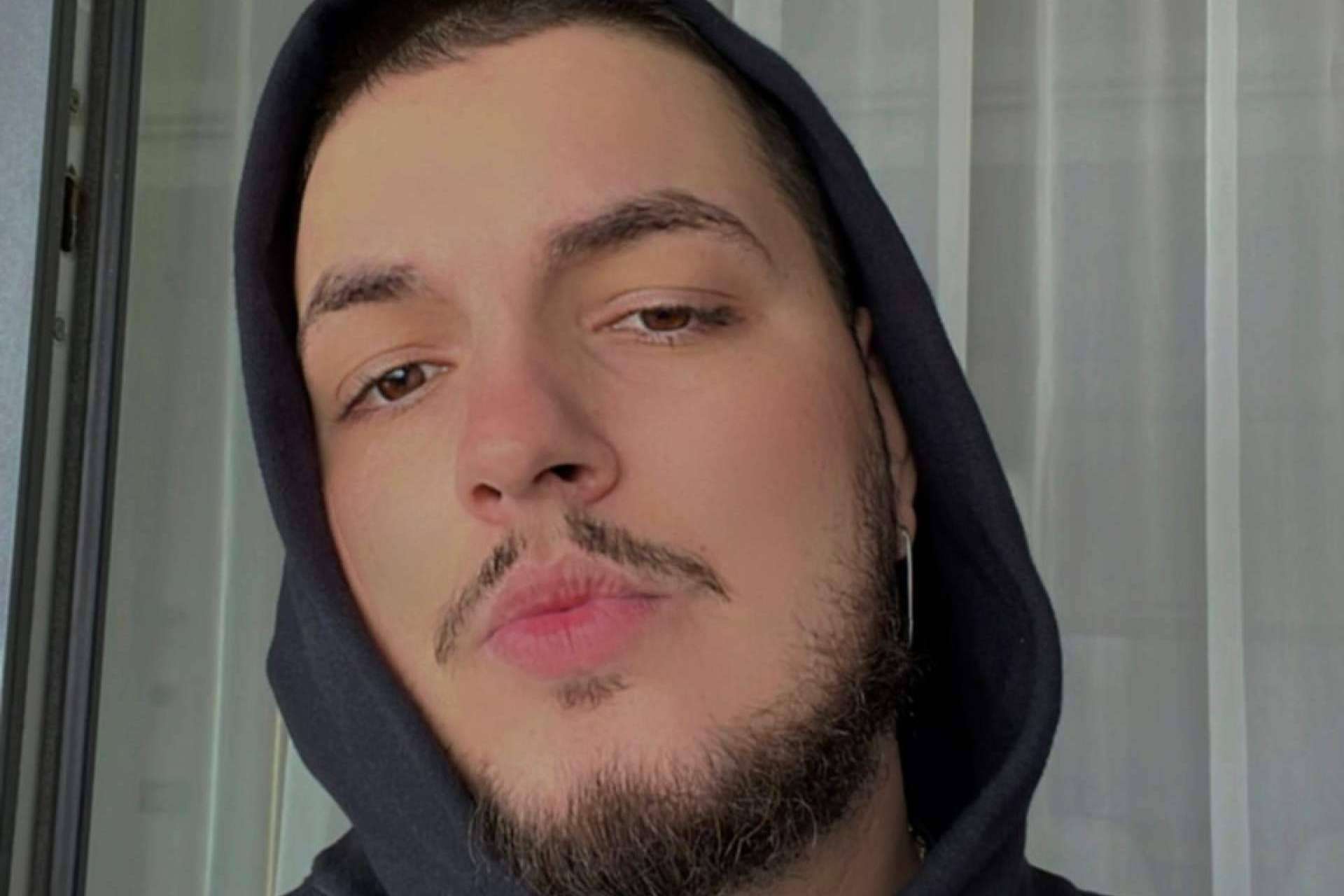 El diseñador Gabrielo Alex y sus redes sociales