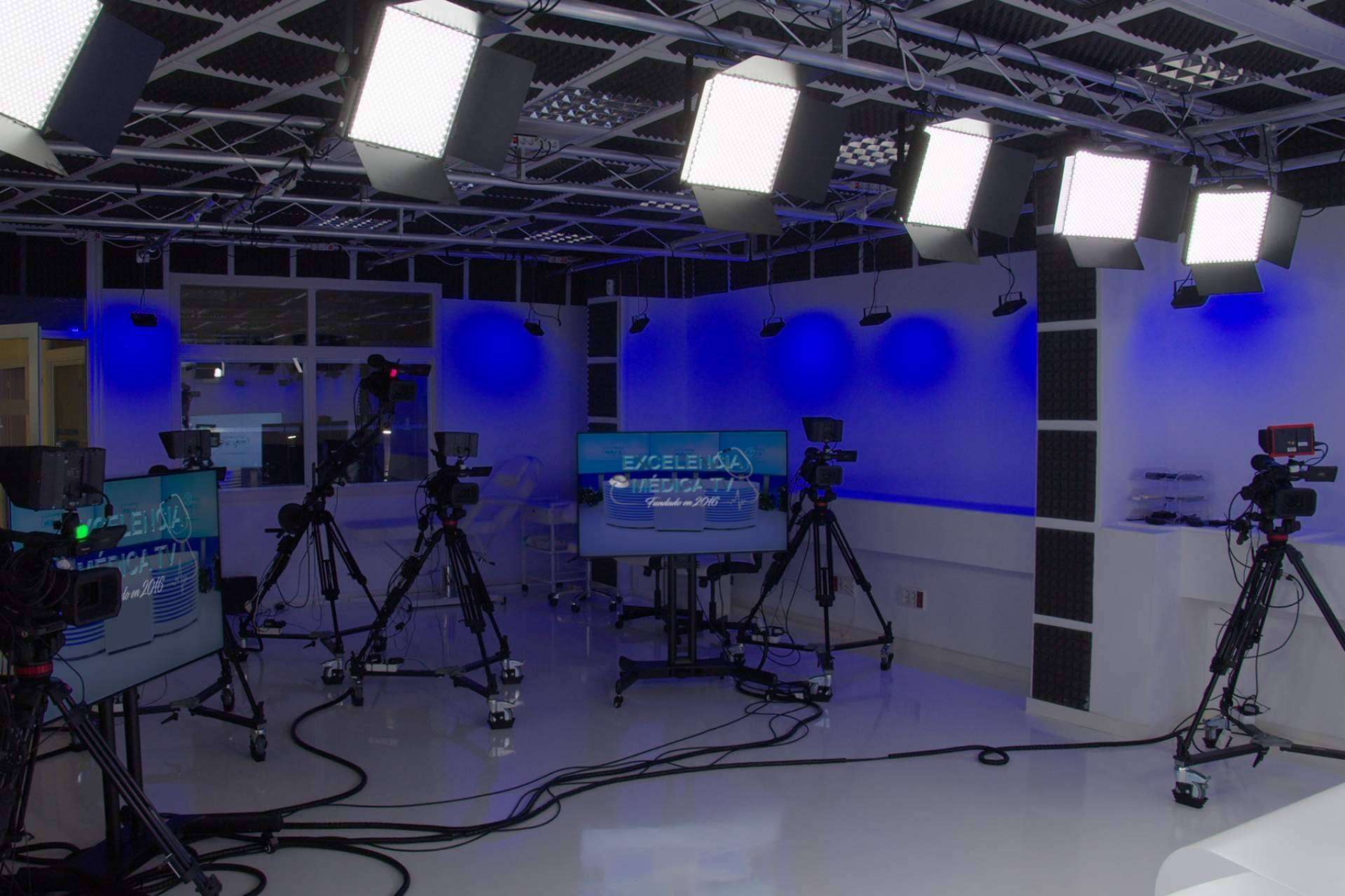 Los especialistas en la grabación de quirófanos de Excelencia Médica TV
