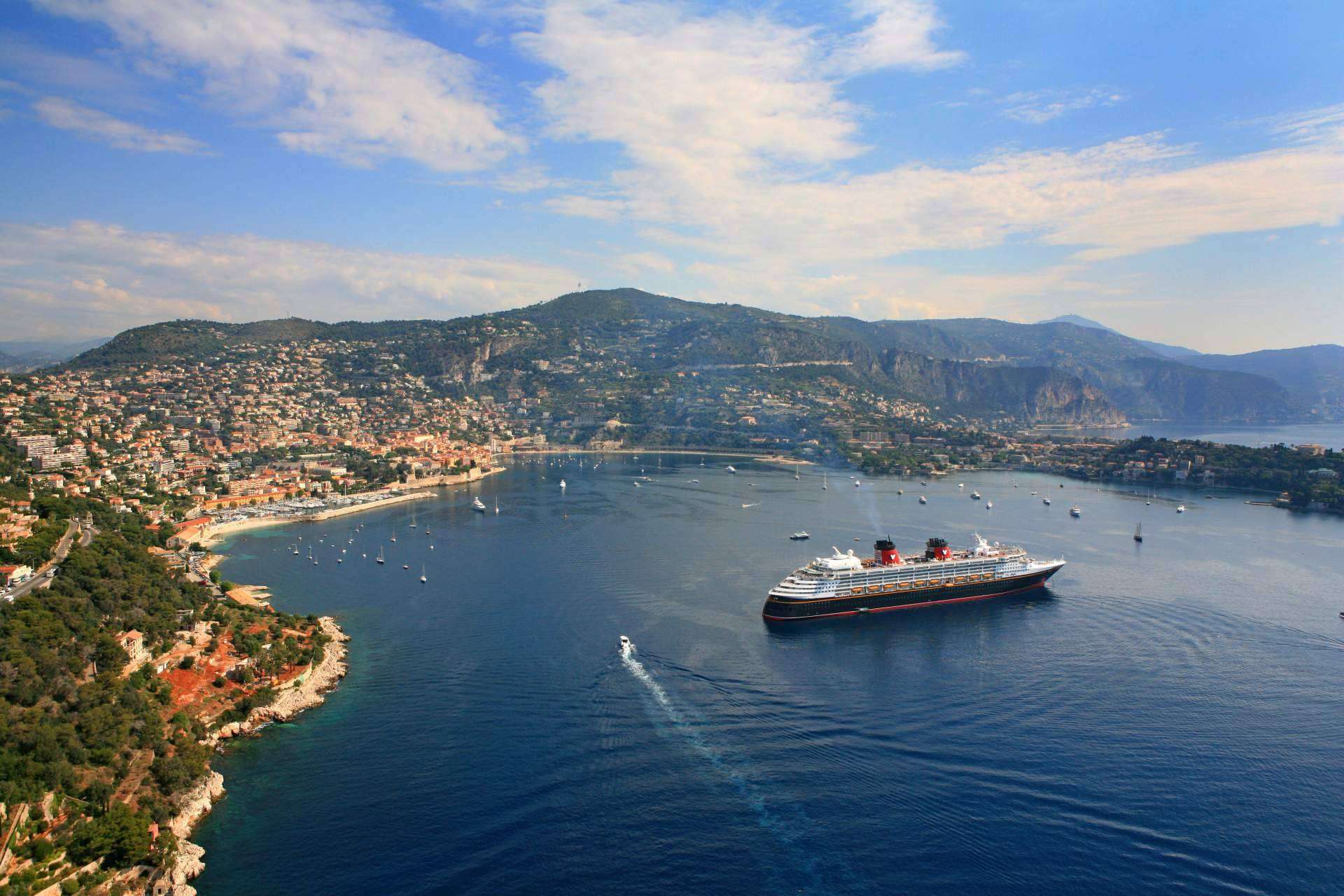 Disney Cruise Line presenta sus viajes de verano de 2024