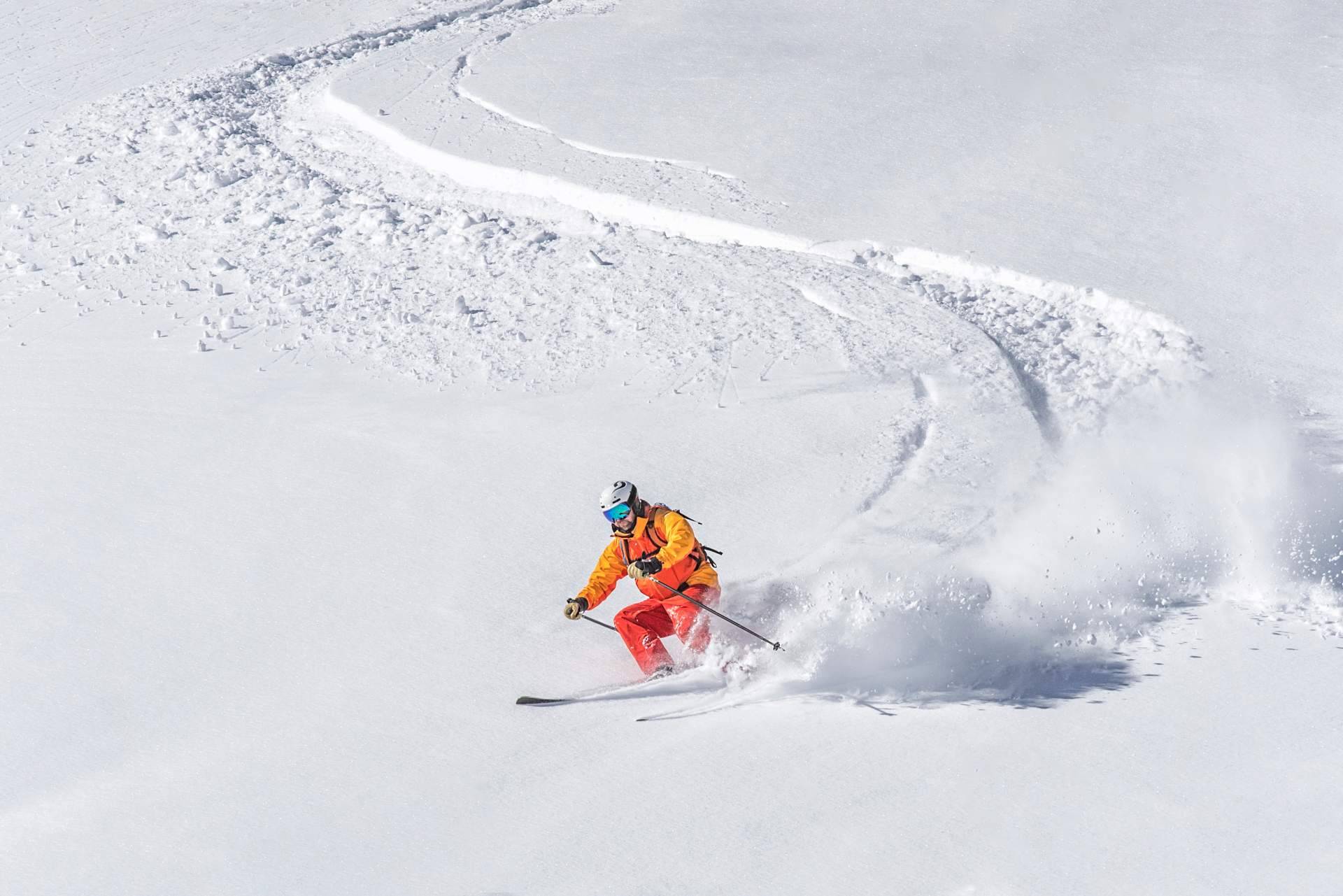 Alquiler de ropa de nieve, el nuevo servicio de Sierra Nevada Adventure & Ski