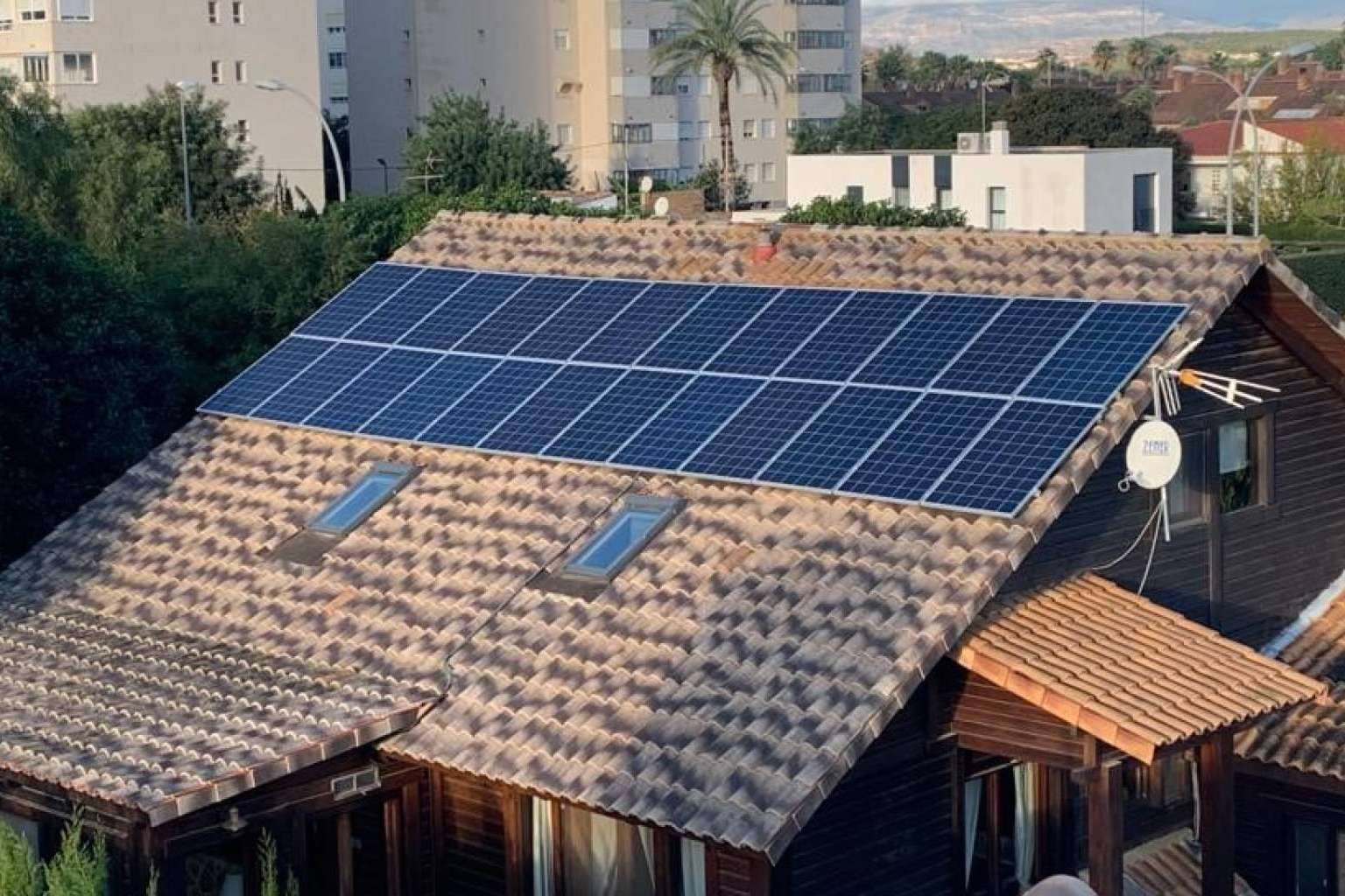 Ingeniería Aplicada sobre el autoconsumo fotovoltaico residencial