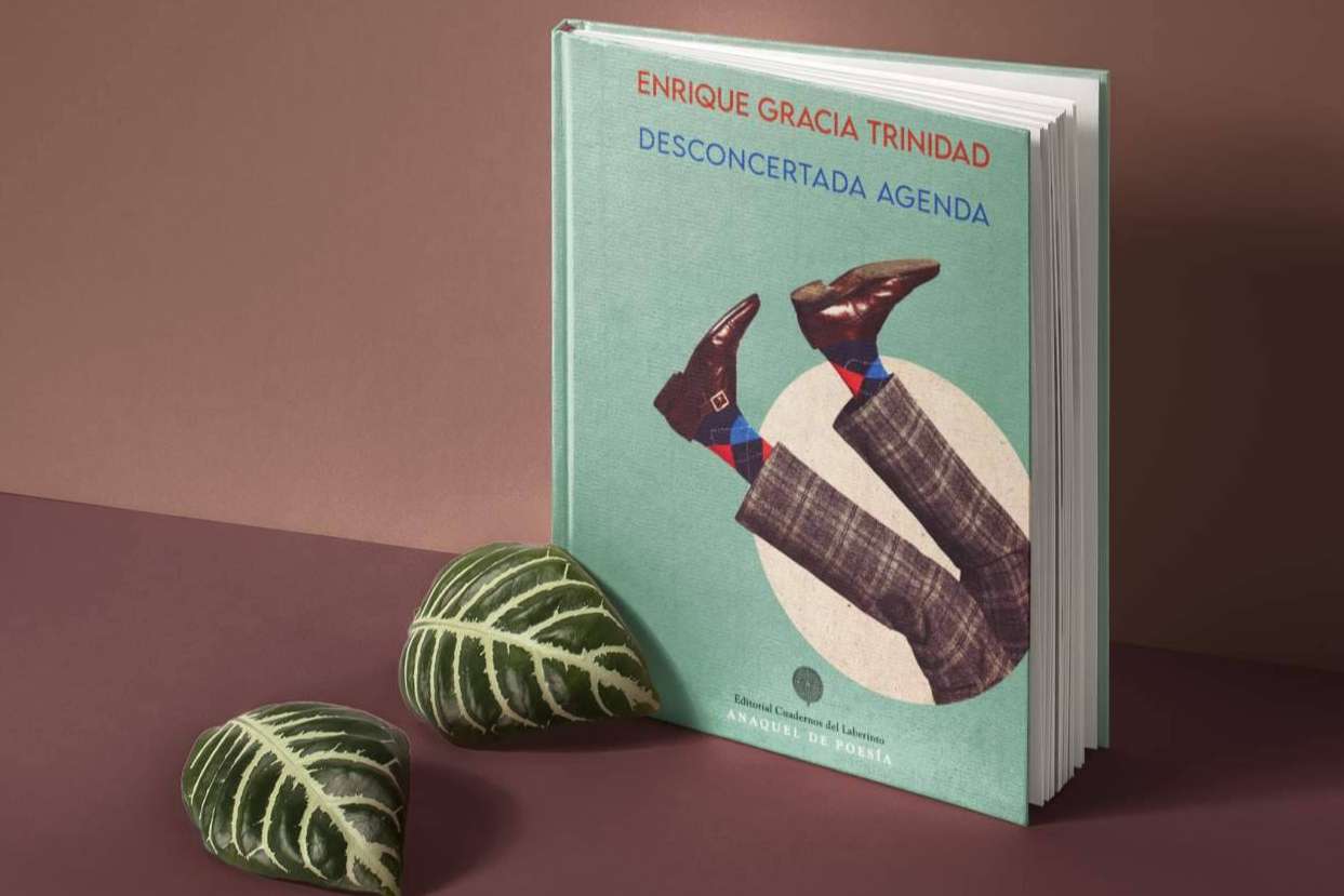 'Desconcertada agenda', de Enrique Gracia Trinidad, entre los libros de poesía más valorados por críticos y lectores