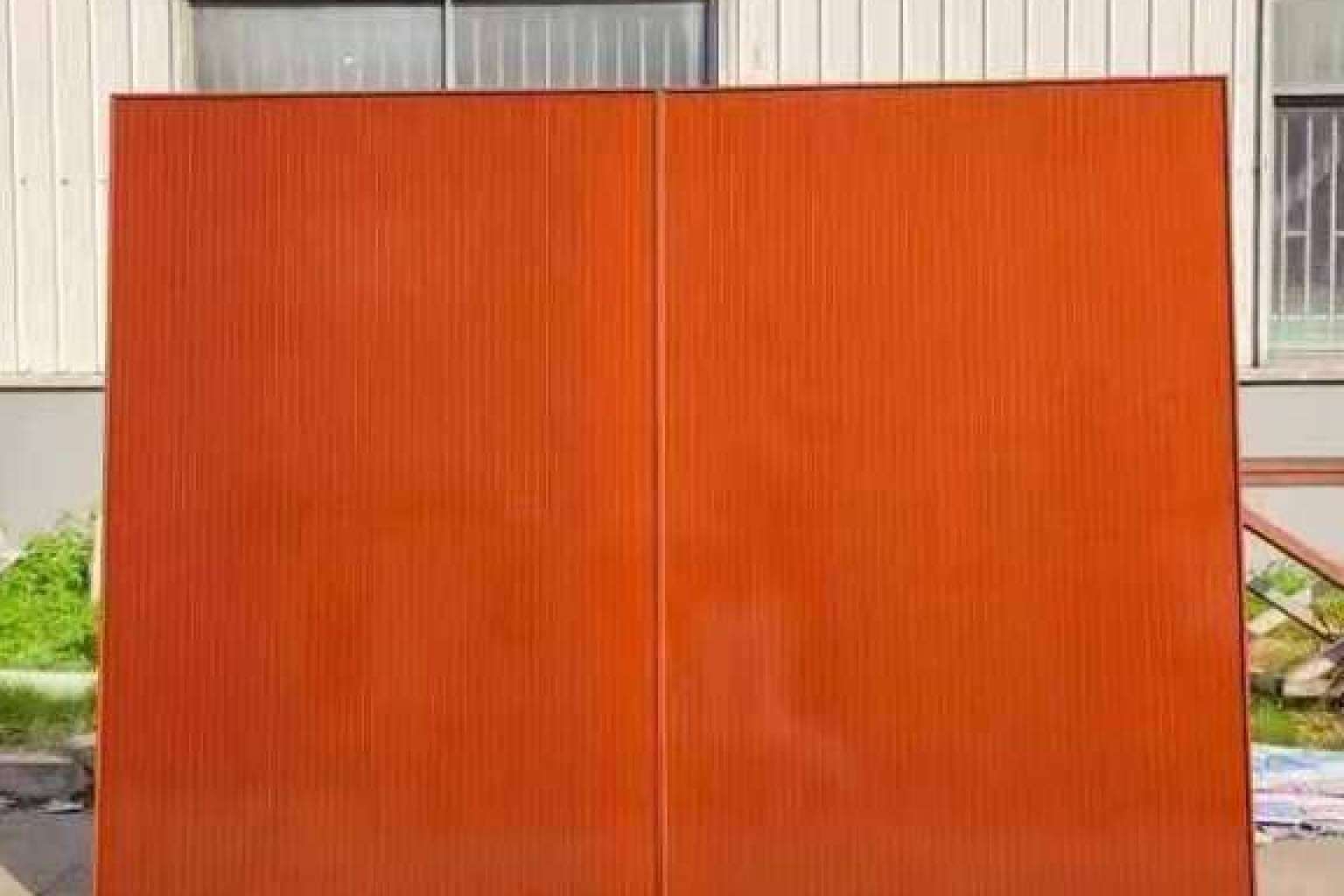 La distribución de placas fotovoltaicas de la casa SUNEVO en España, de la mano de GoldProjects
