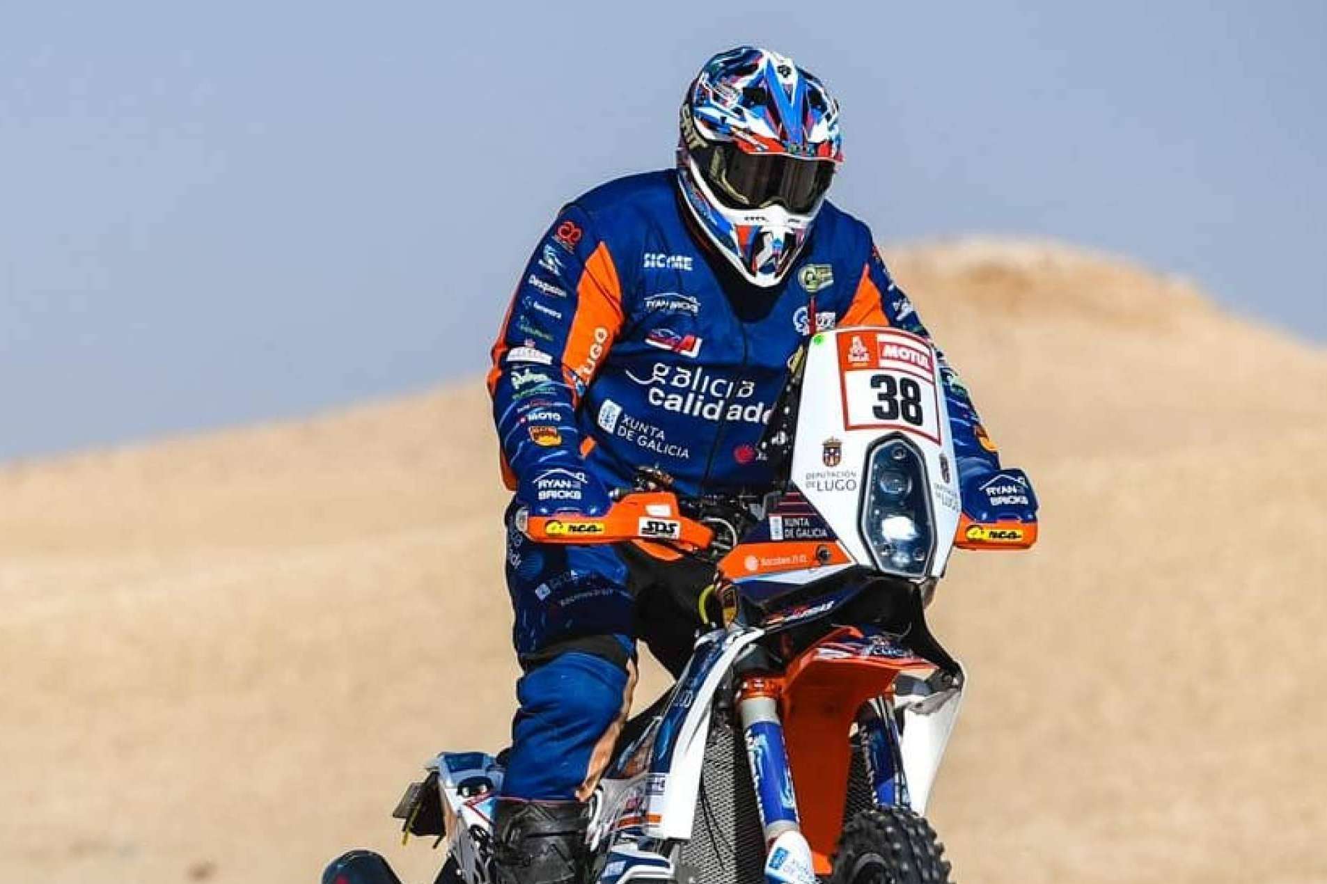 ADHESIVOSEMBARRADOS ofrece en su catálogo adhesivos personalizados motocross