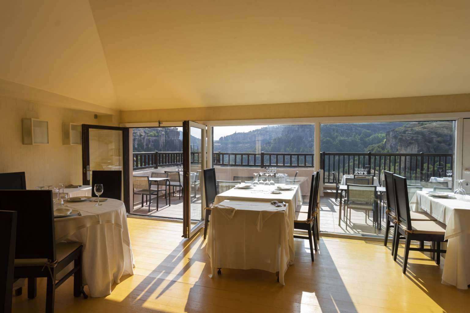 Celebrar comidas en Cuenca para eventos y celebraciones