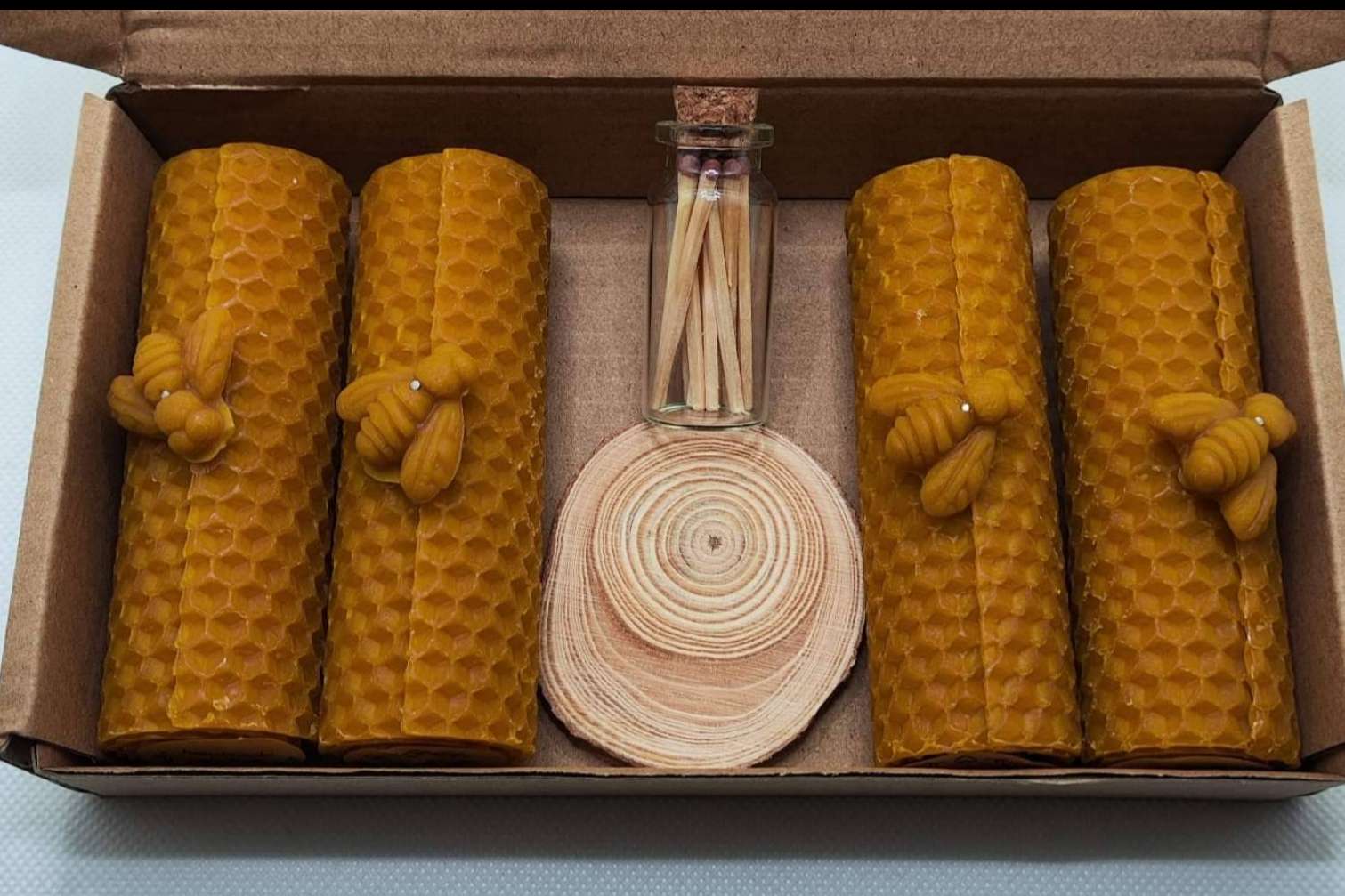 Las velas de miel de Joyra Sabor Nacional son un proyecto inspirador y sostenible