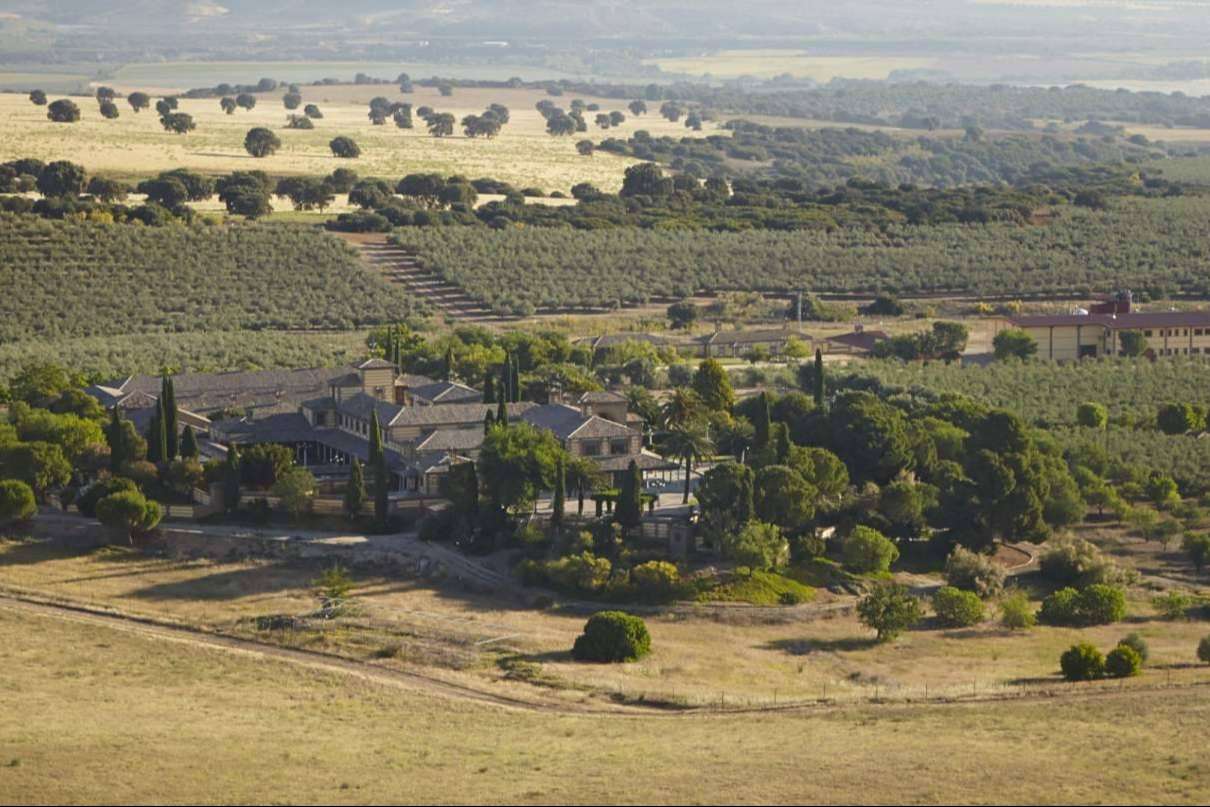 La Finca Hualdo ofrece innovación y sostenibilidad a orillas del río Tajo