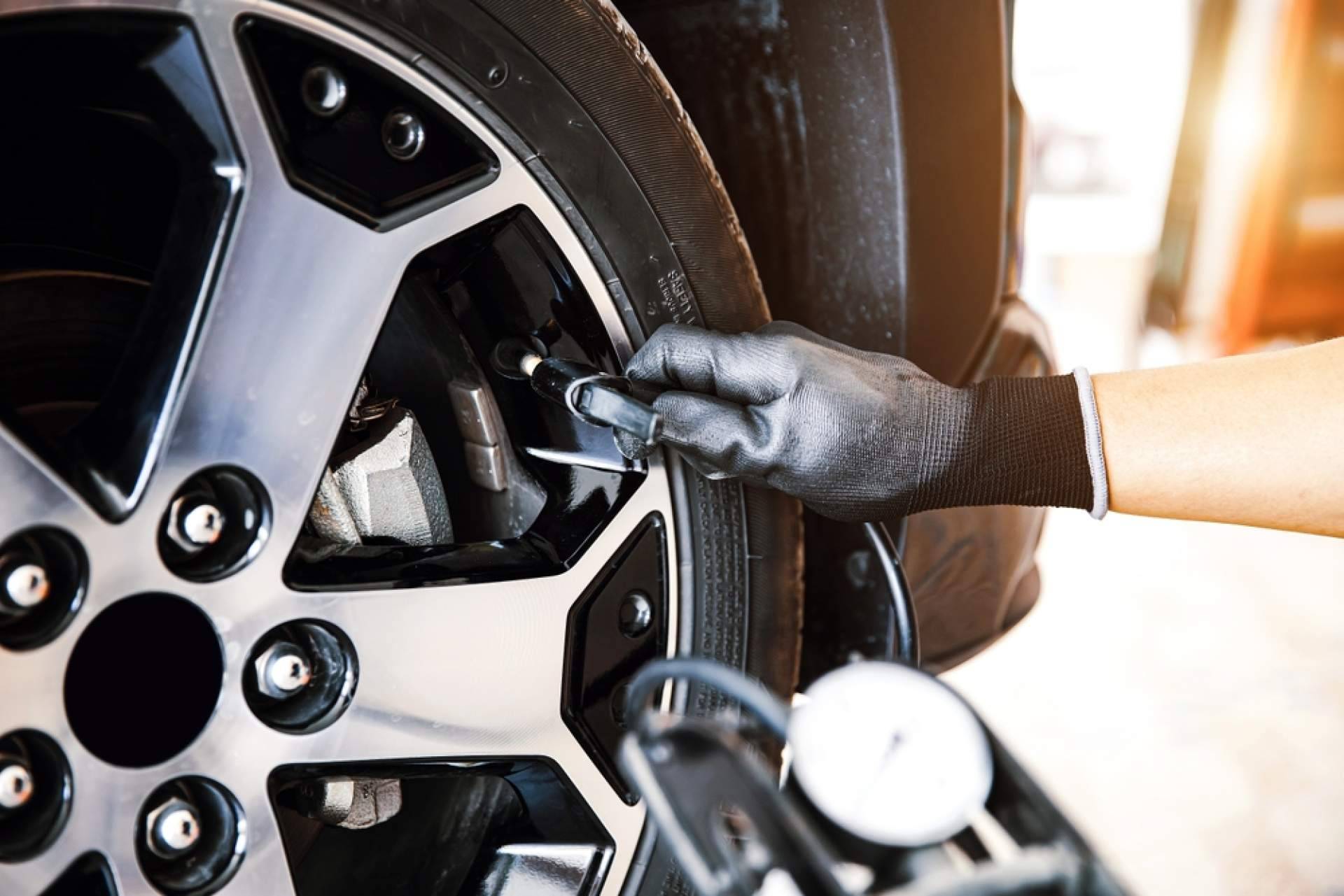Neumáticos Porpoco ayuda a mantener el coche en excelentes condiciones y a buen precio