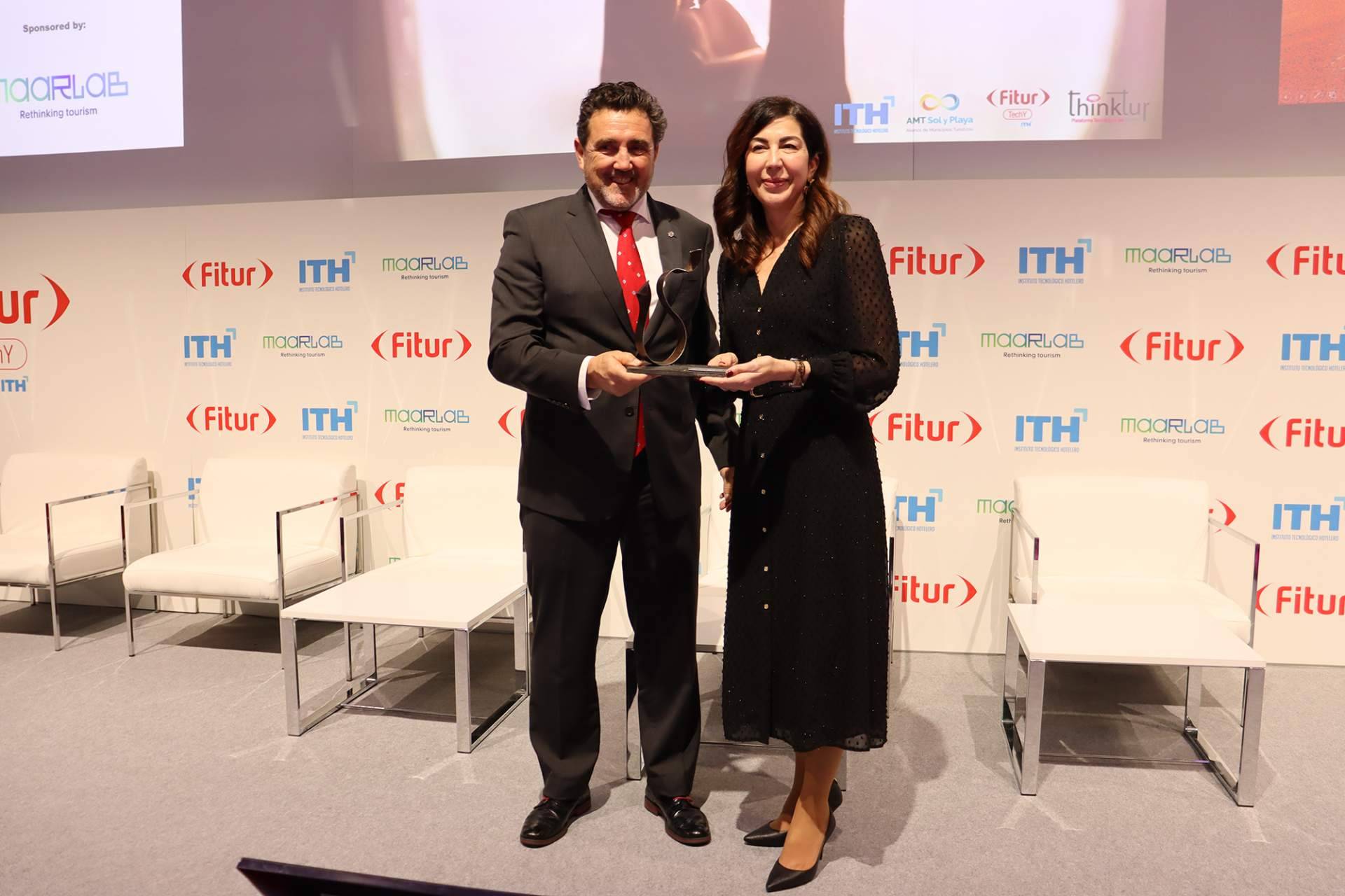 Premios a proyectos innovadores que ofrecen soluciones tecnológicas para los destinos turísticos, por AMT Sol y Playa