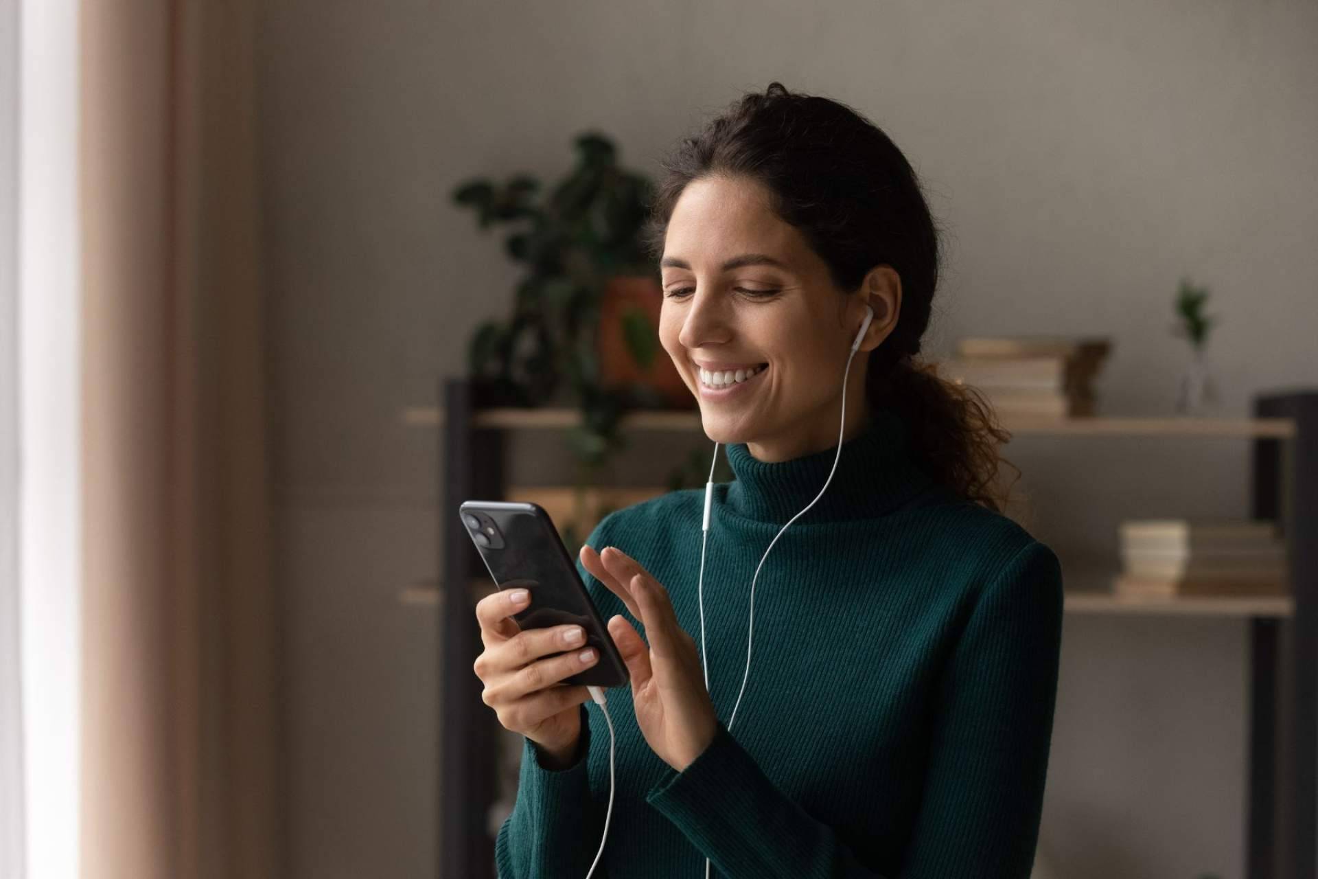Crear una estrategia sólida e integral en las reproducciones de Spotify con Viralizate