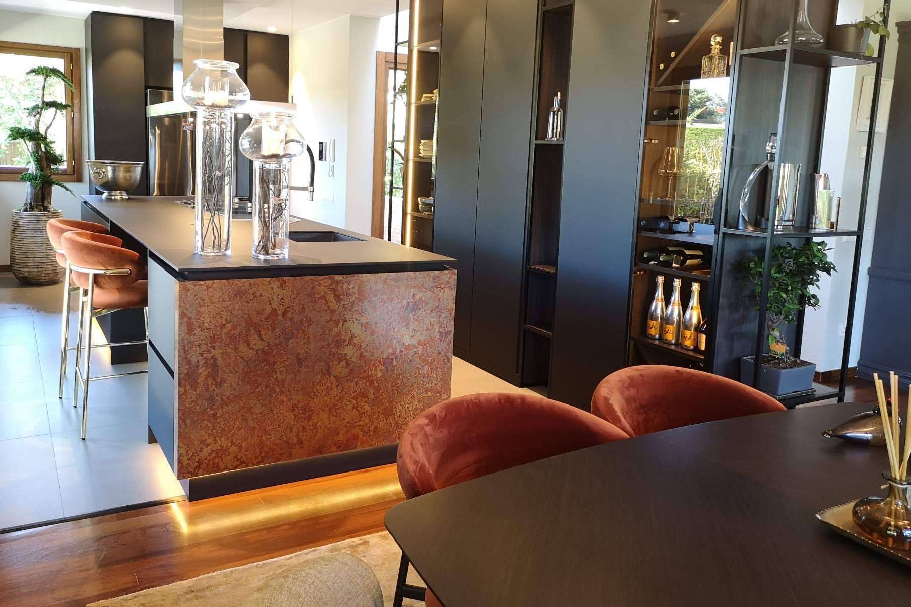 Diseño y fabricación de muebles a medida de la mano de la empresa Miscëla