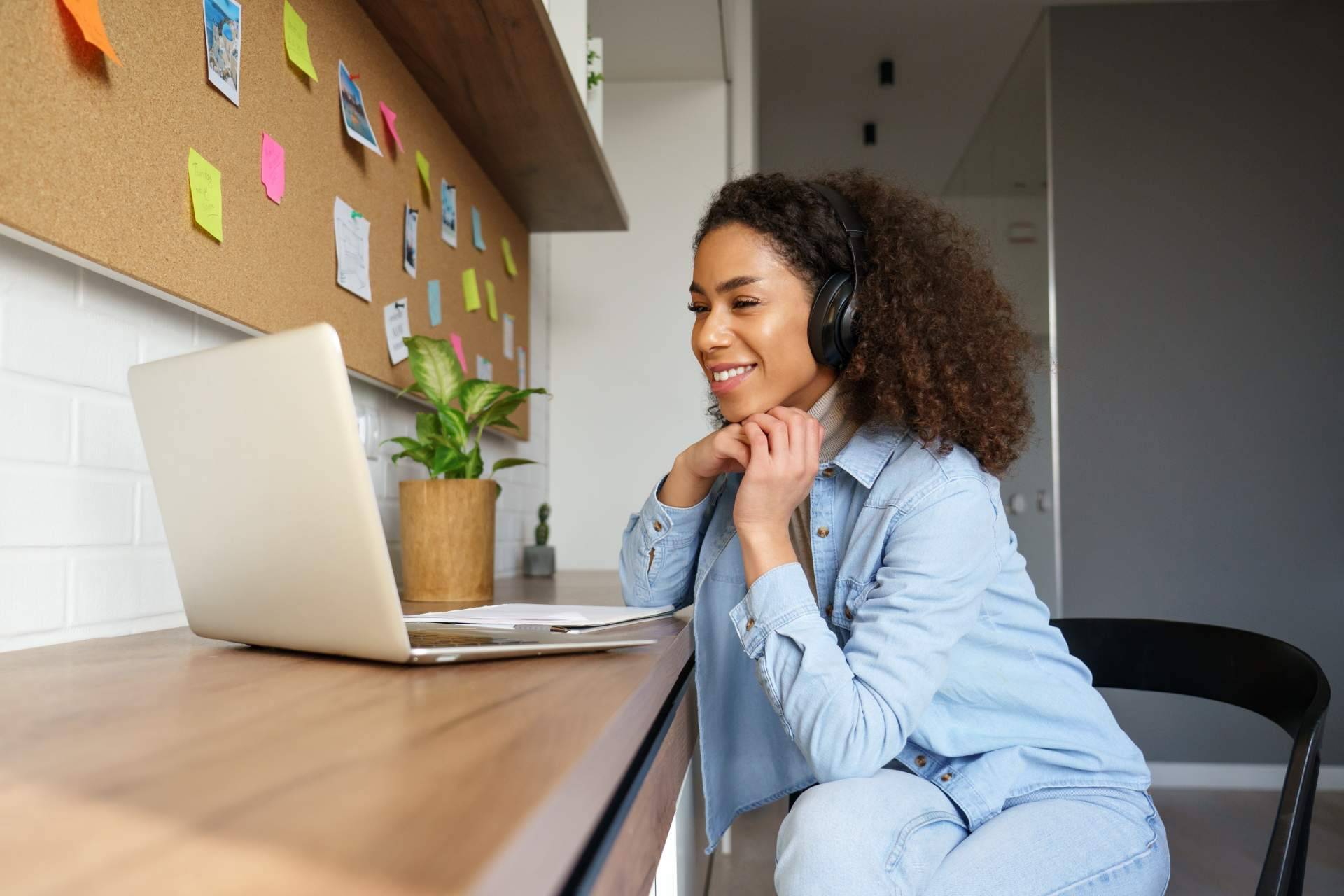 Las diferencias entre los cursos intensivos y teórica online en directo