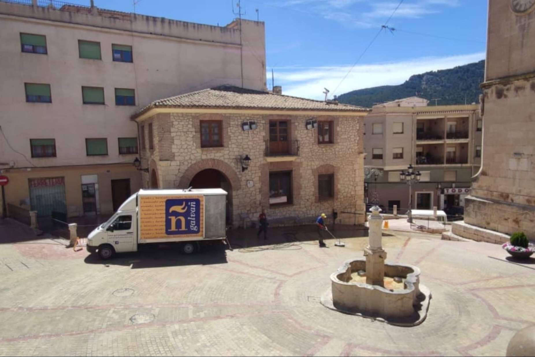Limpieza y restauración del patrimonio y mobiliario urbano de la mano de Galvañ Lacados