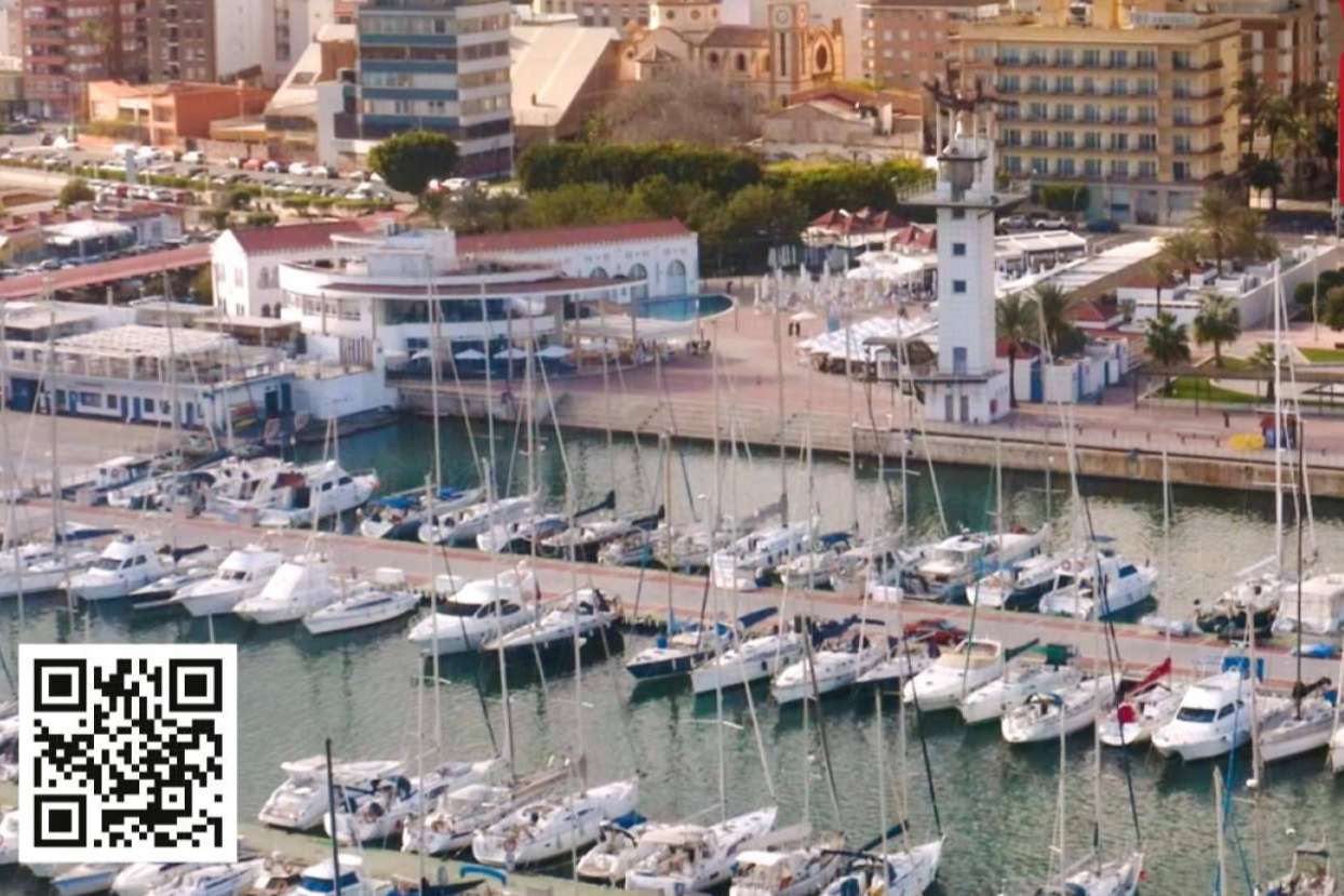 La Plaza del Mar,  socio colaborador en el circuito del Campeonato de España de Motonáutica
