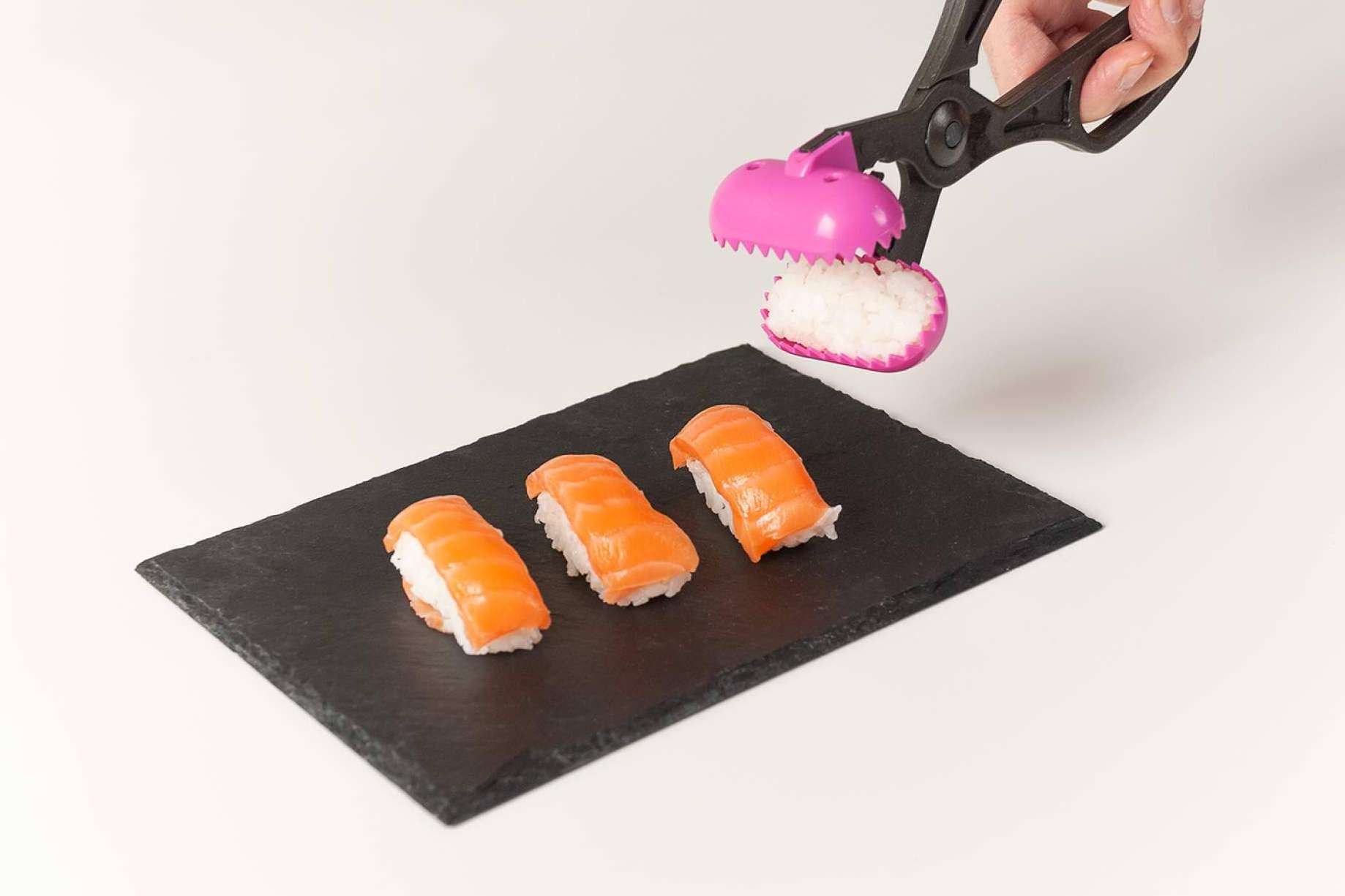Cocinar croquetas y albóndigas de forma limpia, fácil y rápida con La Croquetera