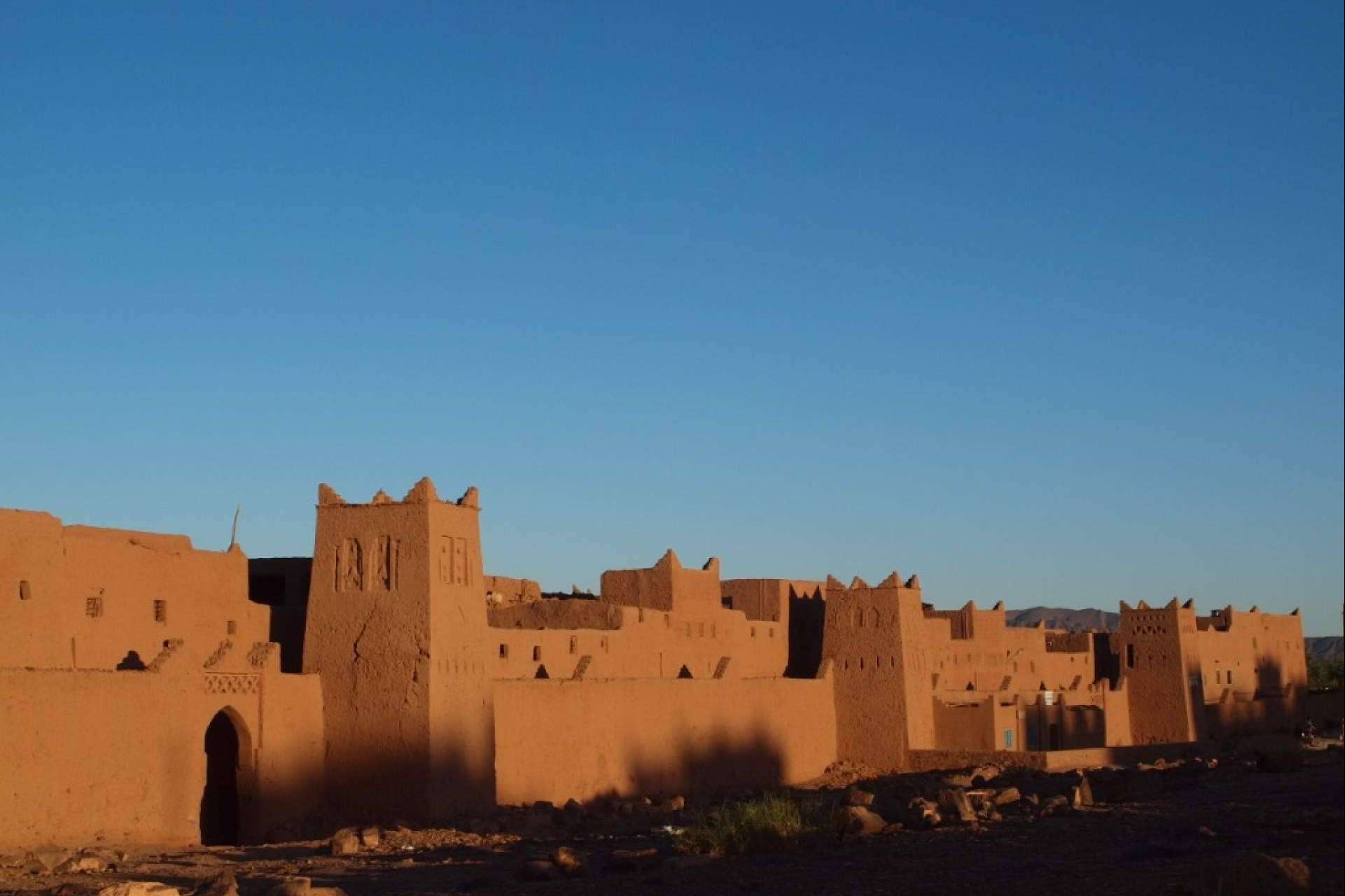¿Dónde encontrar un viaje en grupo a Marruecos único e inolvidable? Atar Experience