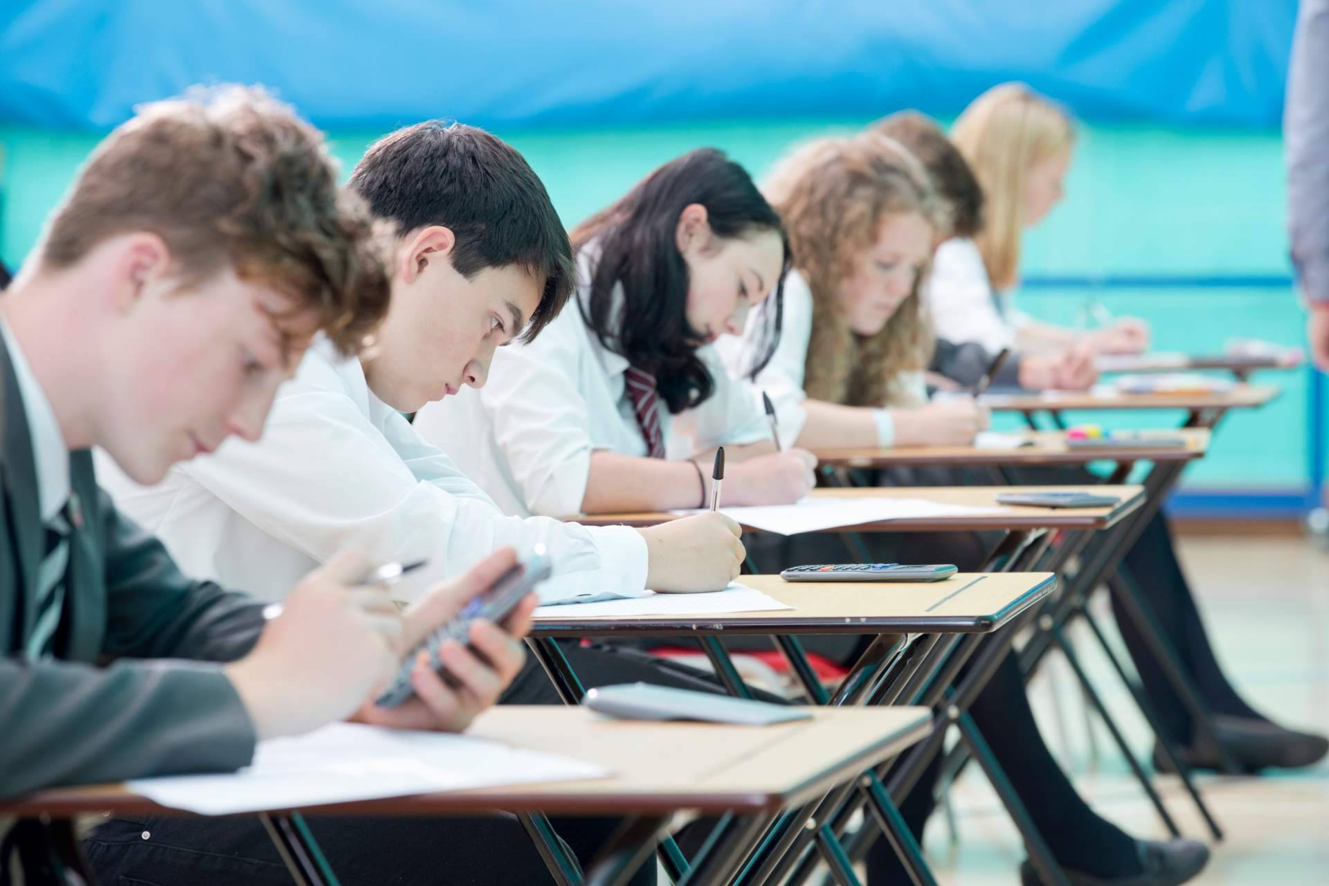 Ayuda Universitaria, un servicio que simplifica las búsquedas en Dialnet Unirioja