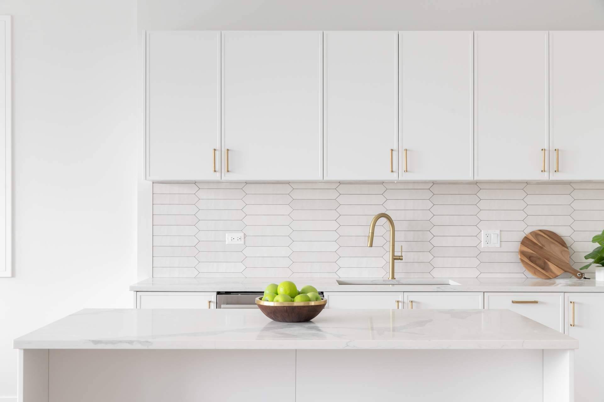 Interazulejo presenta una extensa selección de azulejos para cocina en su catálogo