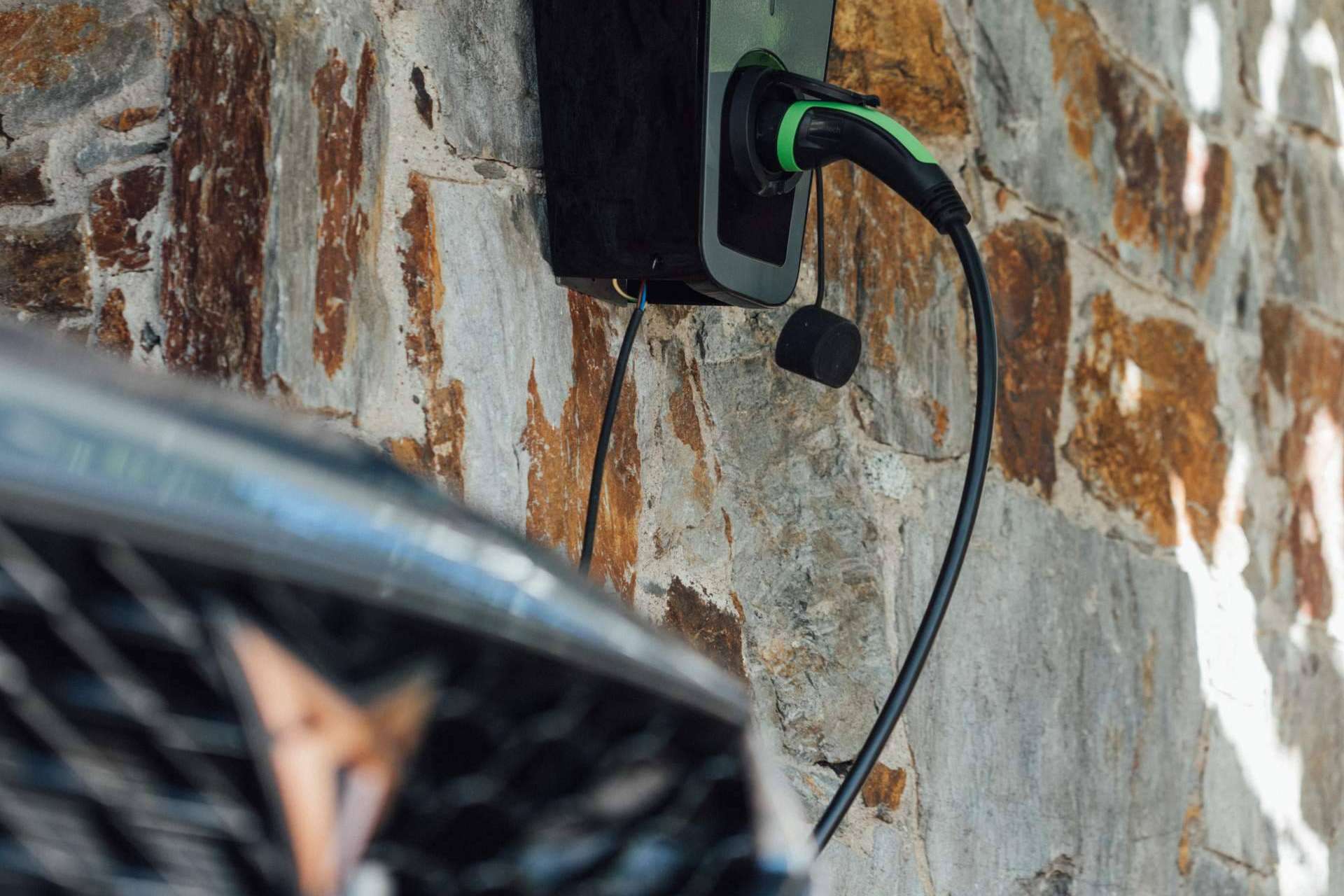Puntos de recarga de vehículos eléctricos Serie ICON, soluciones a medida