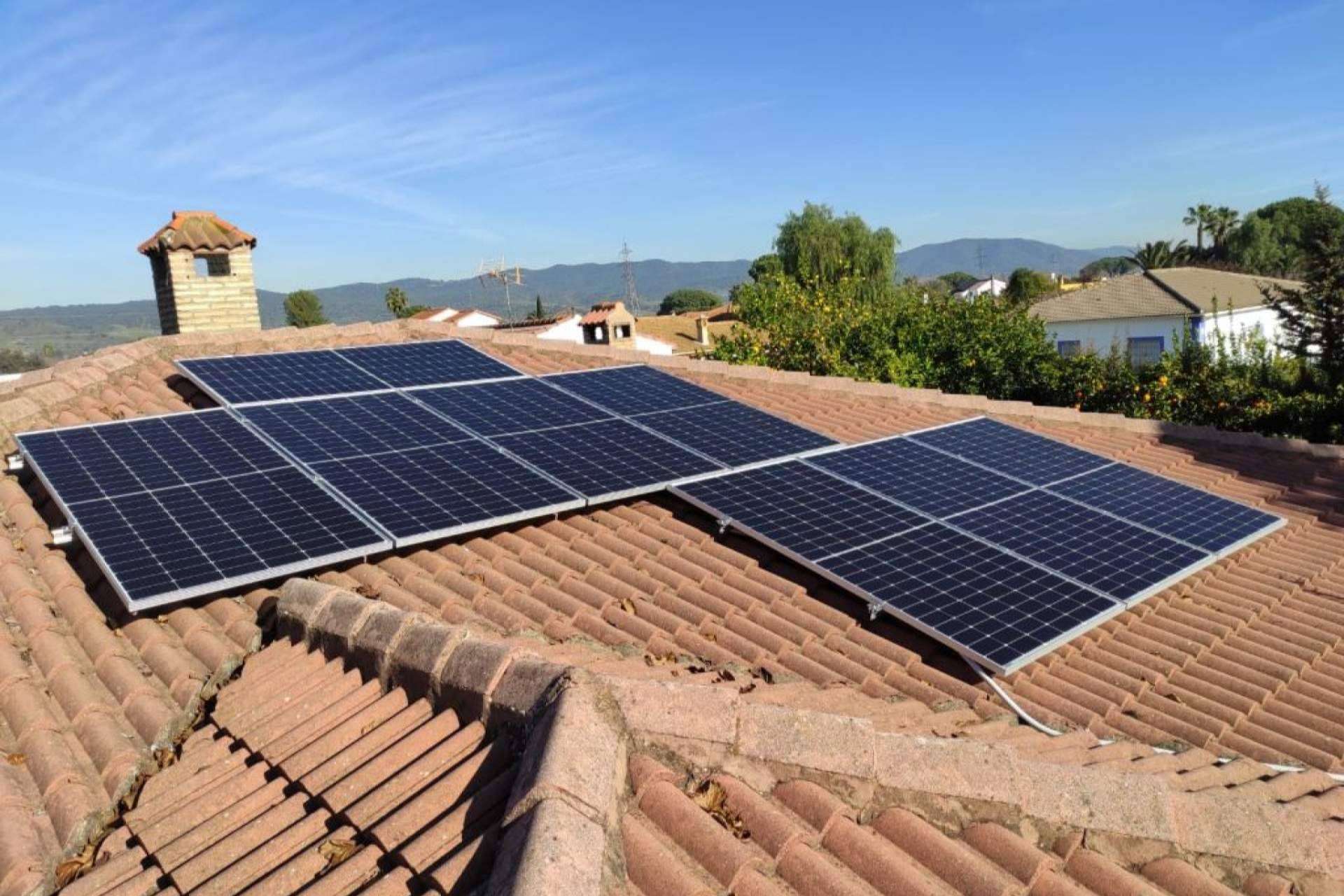 Electroenergy, expertos en instalación de placas solares