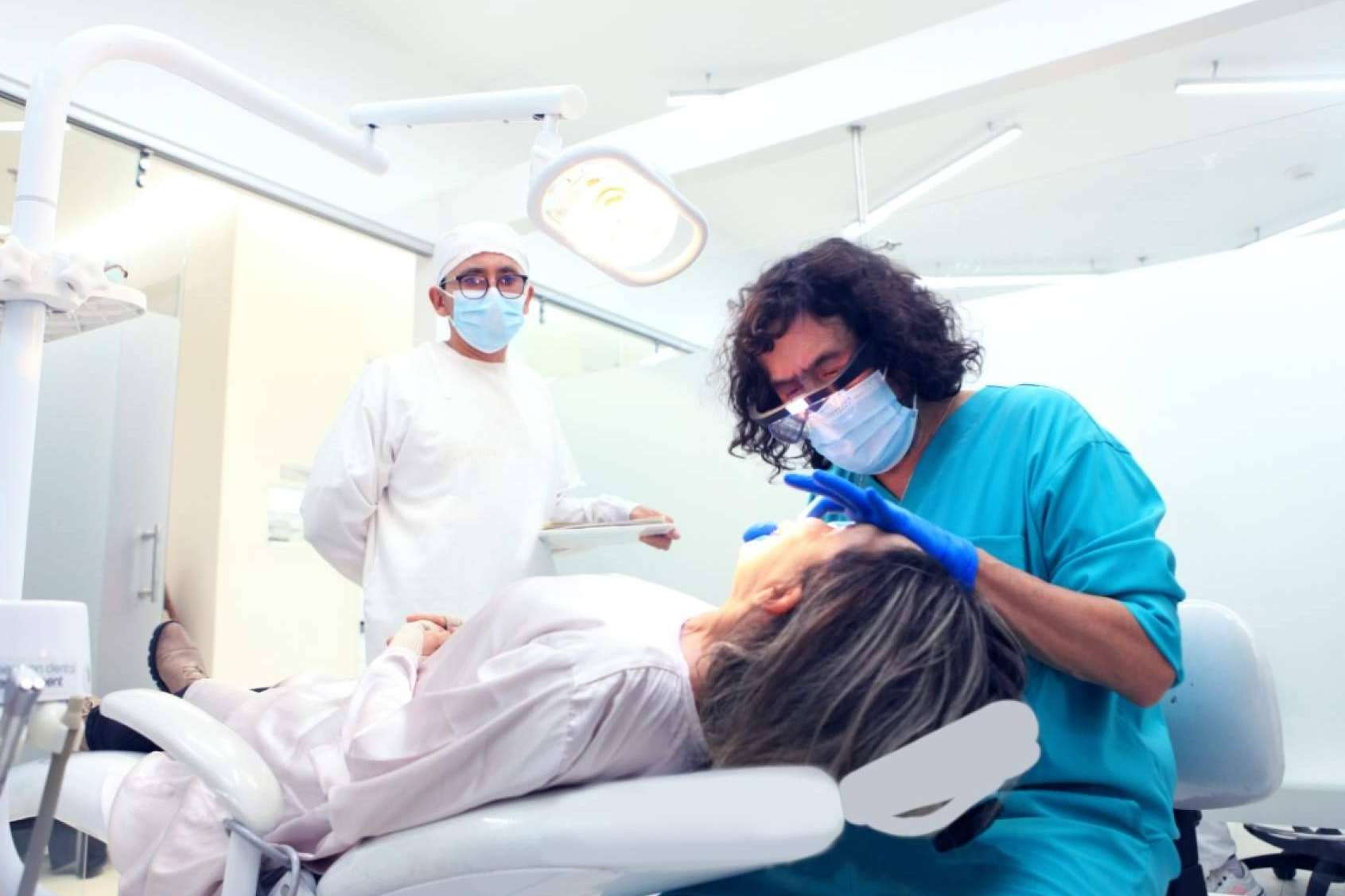 Implantes dentales, el tratamiento más solicitado para recuperar la sonrisa en Odontología Marlon Becerra