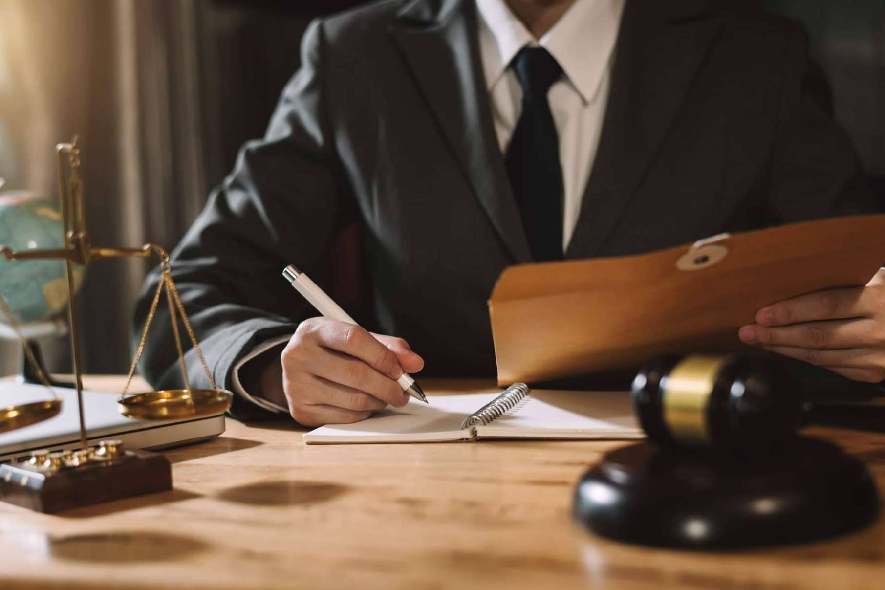 La importancia de los detectives privados en la resolución de casos complejos