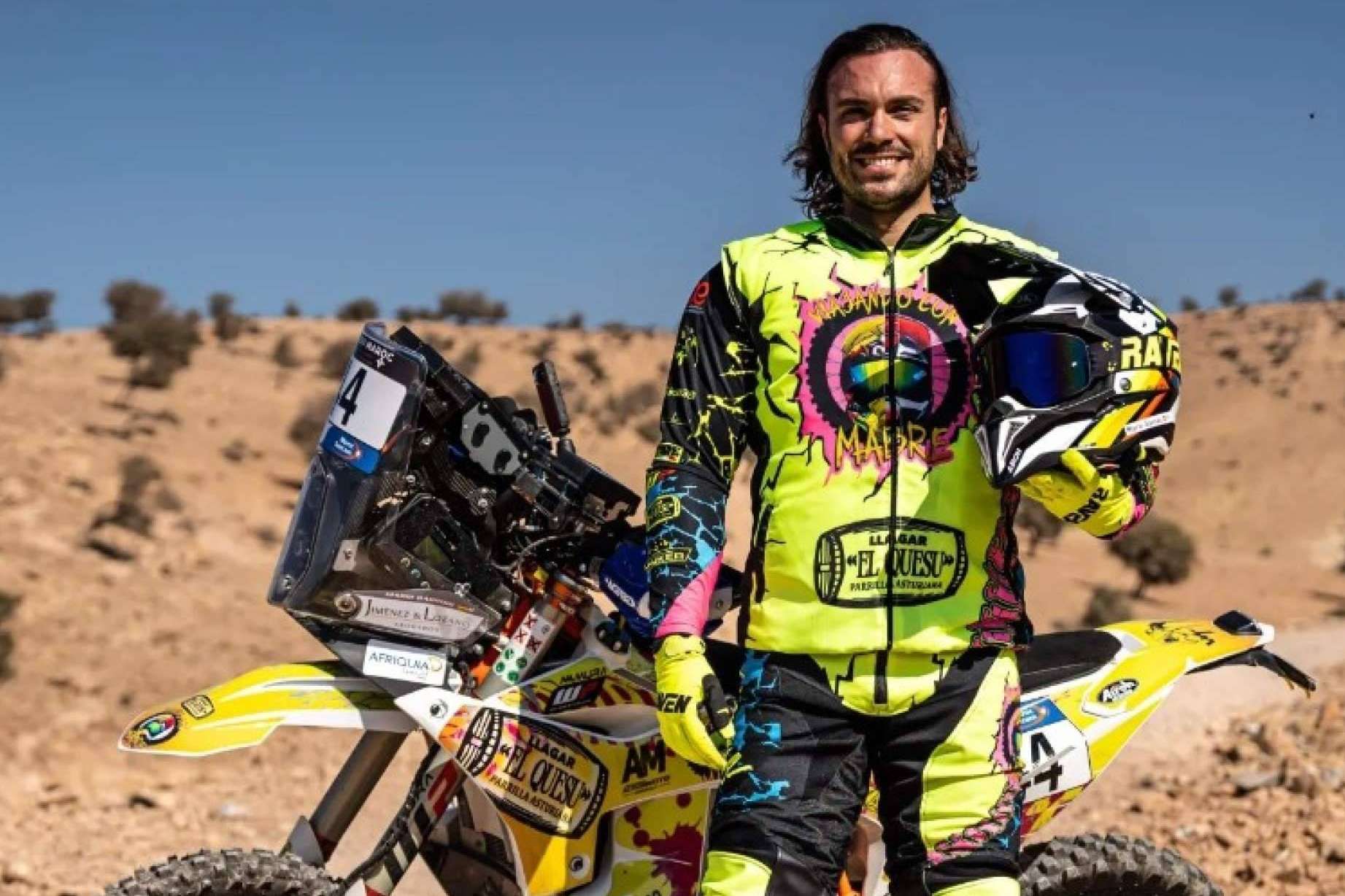 ADHESIVOSEMBARRADOS impulsa la personalización en motocross con equipaciones únicas