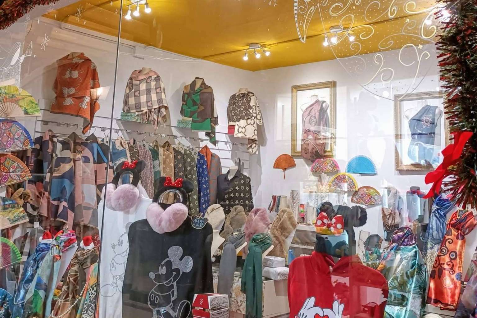 Los emprendedores hacen cola para conseguir un local en Galerías Maldà