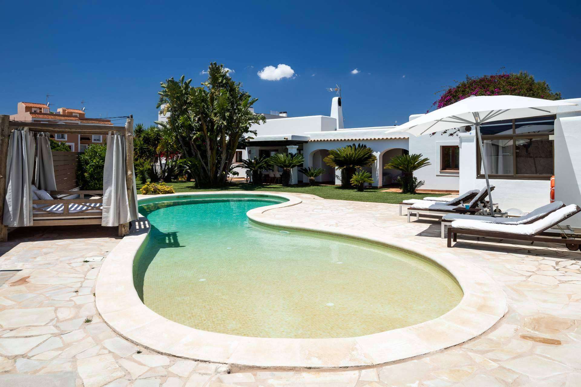 Can Corda presenta casas de vacaciones diseñadas para el descanso y el confort