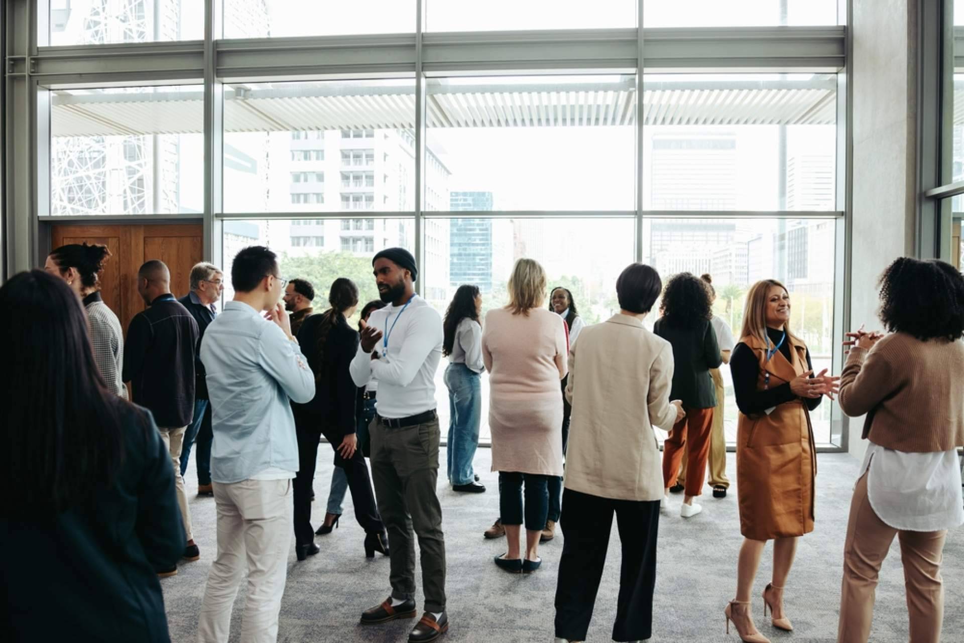 Tendencias en eventos corporativos para 2025; innovación, tecnología y personalización