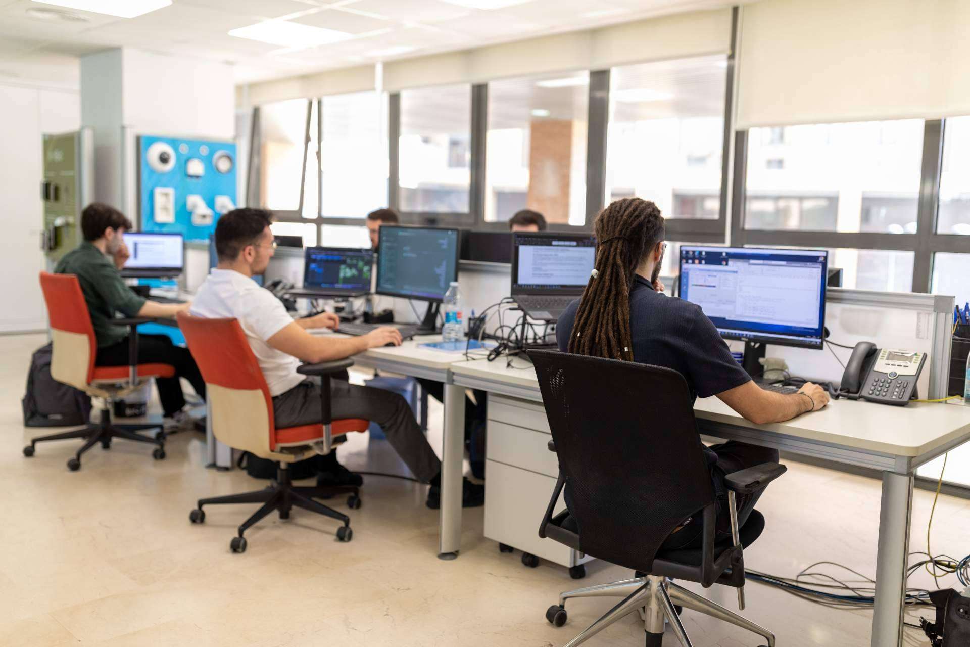 Normativa Control Horario 2025, Cómo adaptarse a la jornada de 37,5 horas y el registro digital obligatorio