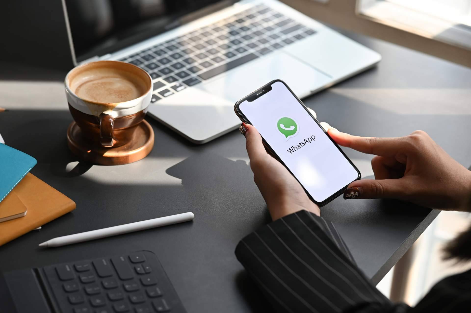 Wachatbot impulsa el whatsapp marketing automatizado mediante chatbots inteligentes y envíos masivos
