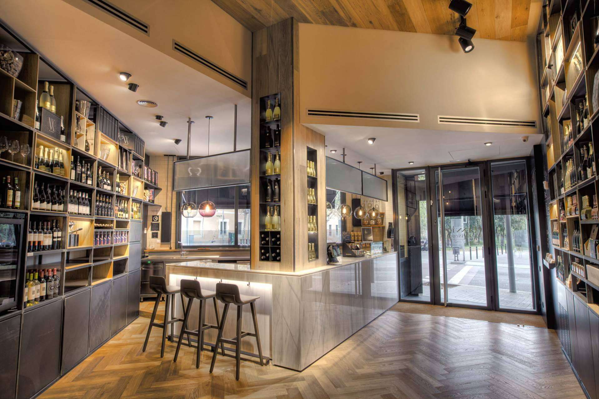 INDAStudio aplica interiorismo estratégico y neurociencia para transformar espacios comerciales en Barcelona