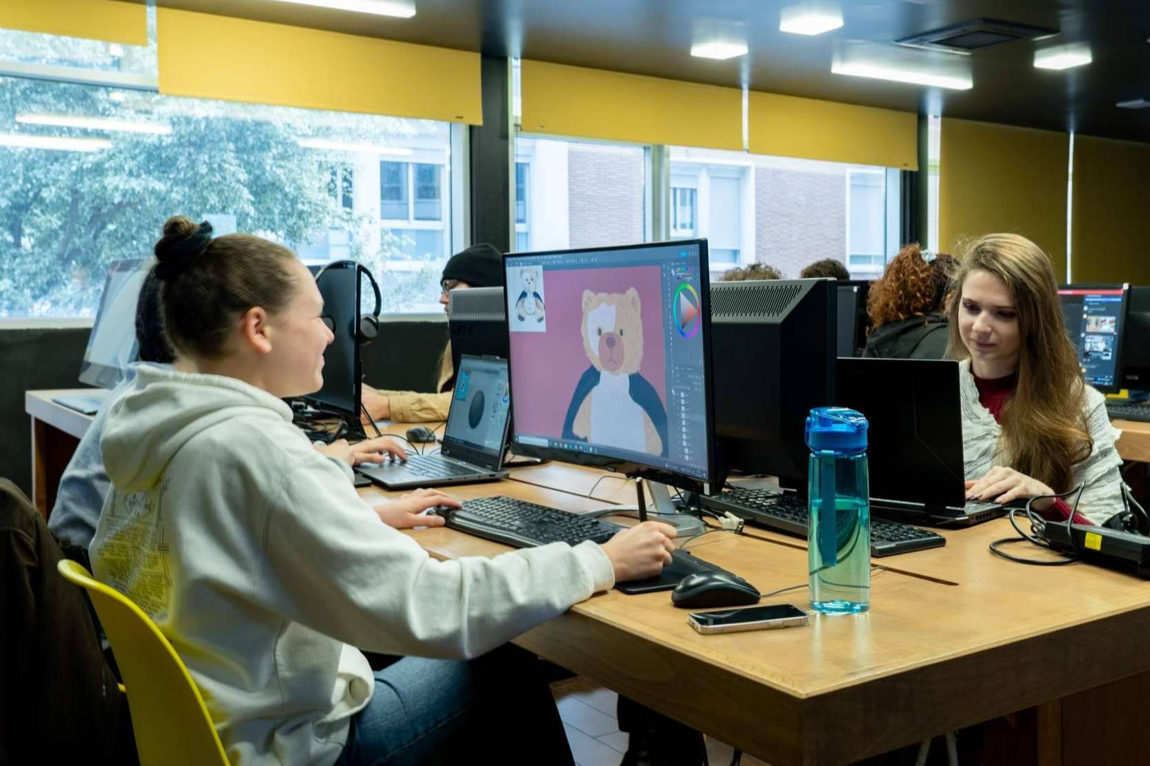Financial Magazine reconoce a Universal Arts School por su formación creativa especializada en 2025
