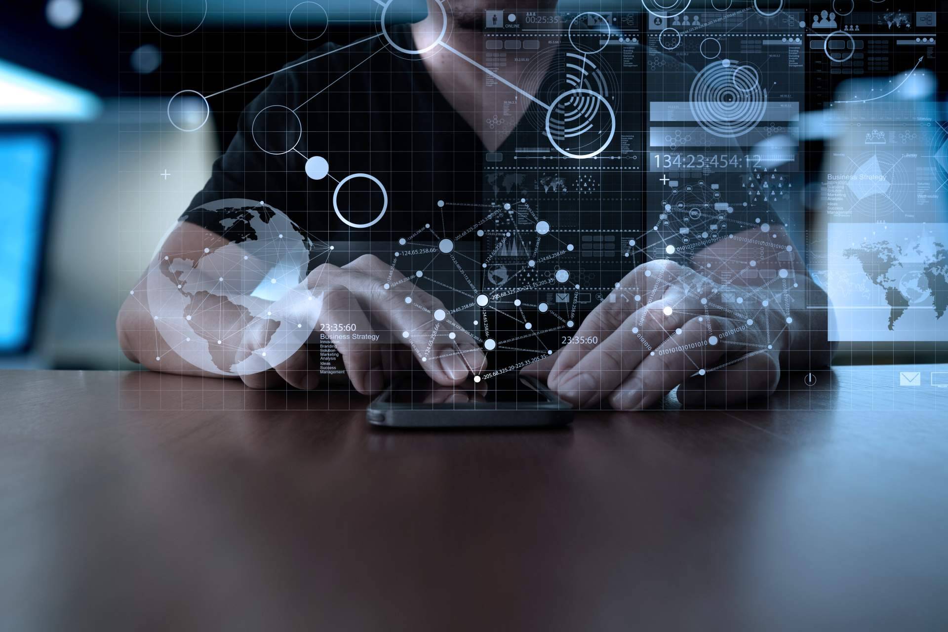 Israel Huerta impulsa la transformación digital con chatbots con inteligencia artificial